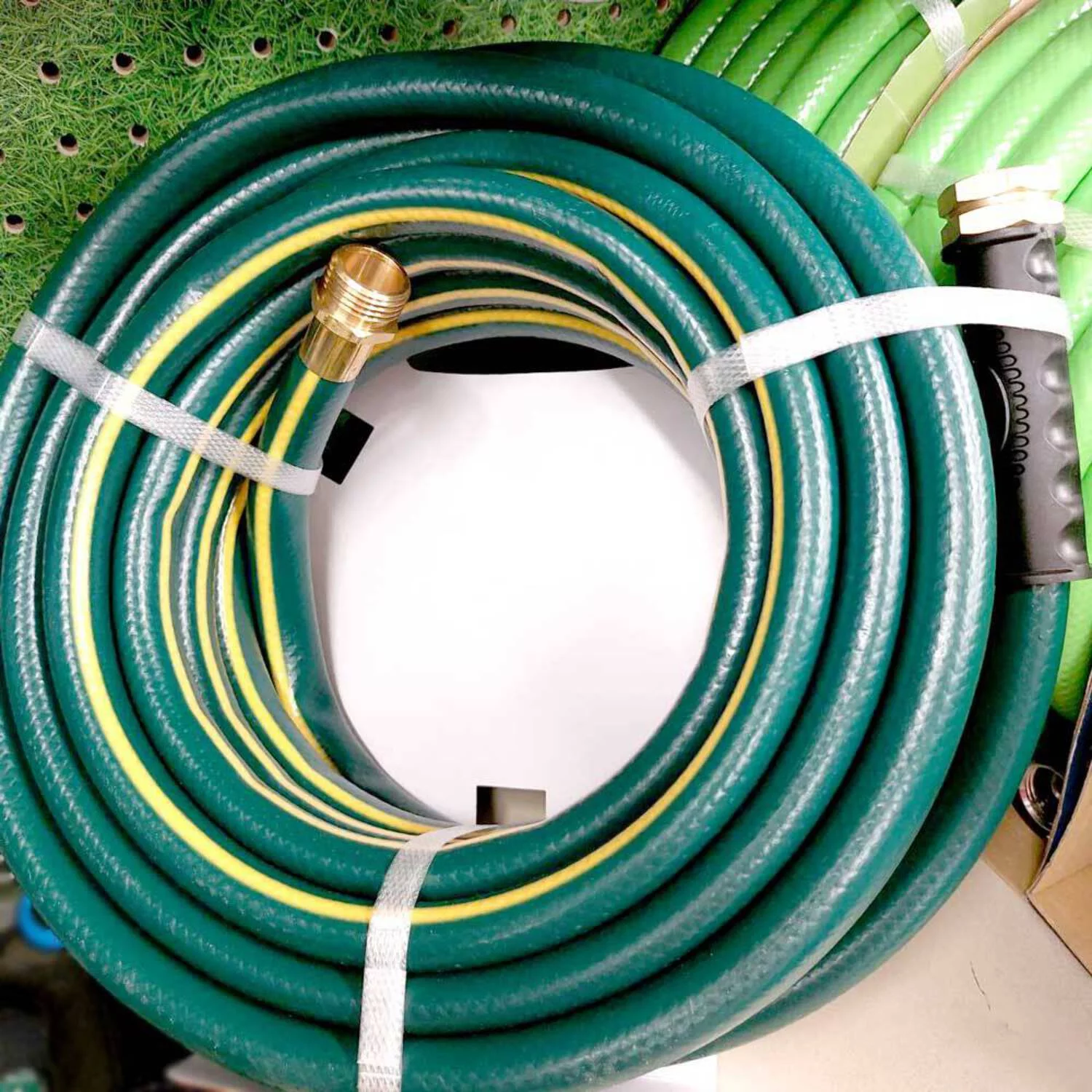 5/8 In. X 50 ft Heavy Duty Garden Hose All Purpose Without Kinking