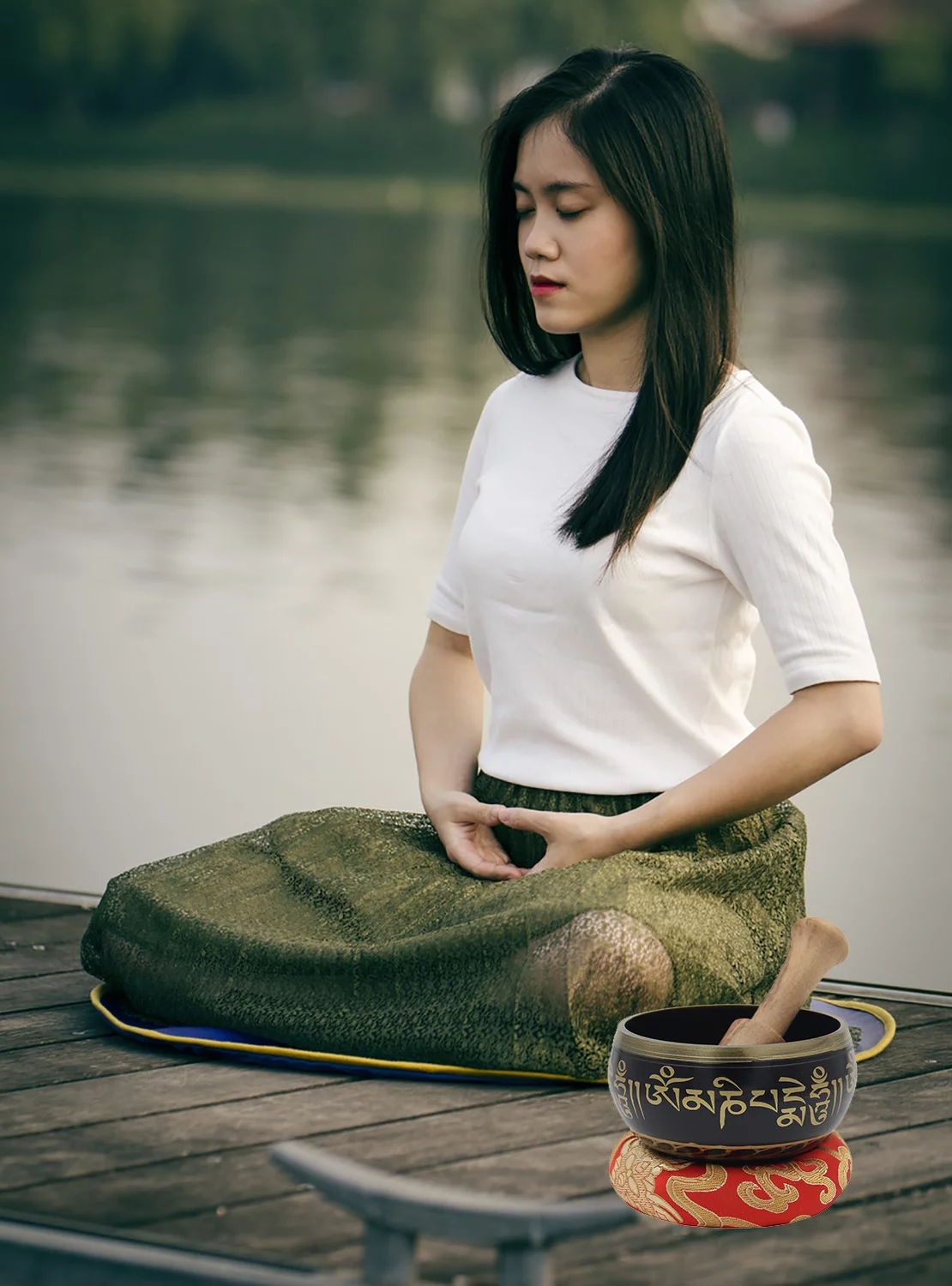 Tibetan OM MANI Singing Bowl Set ~ With Mallet, Brocade Cushion & Carry Bag ~ For Meditation, Chakra Healing, Prayer, Yoga (Black)