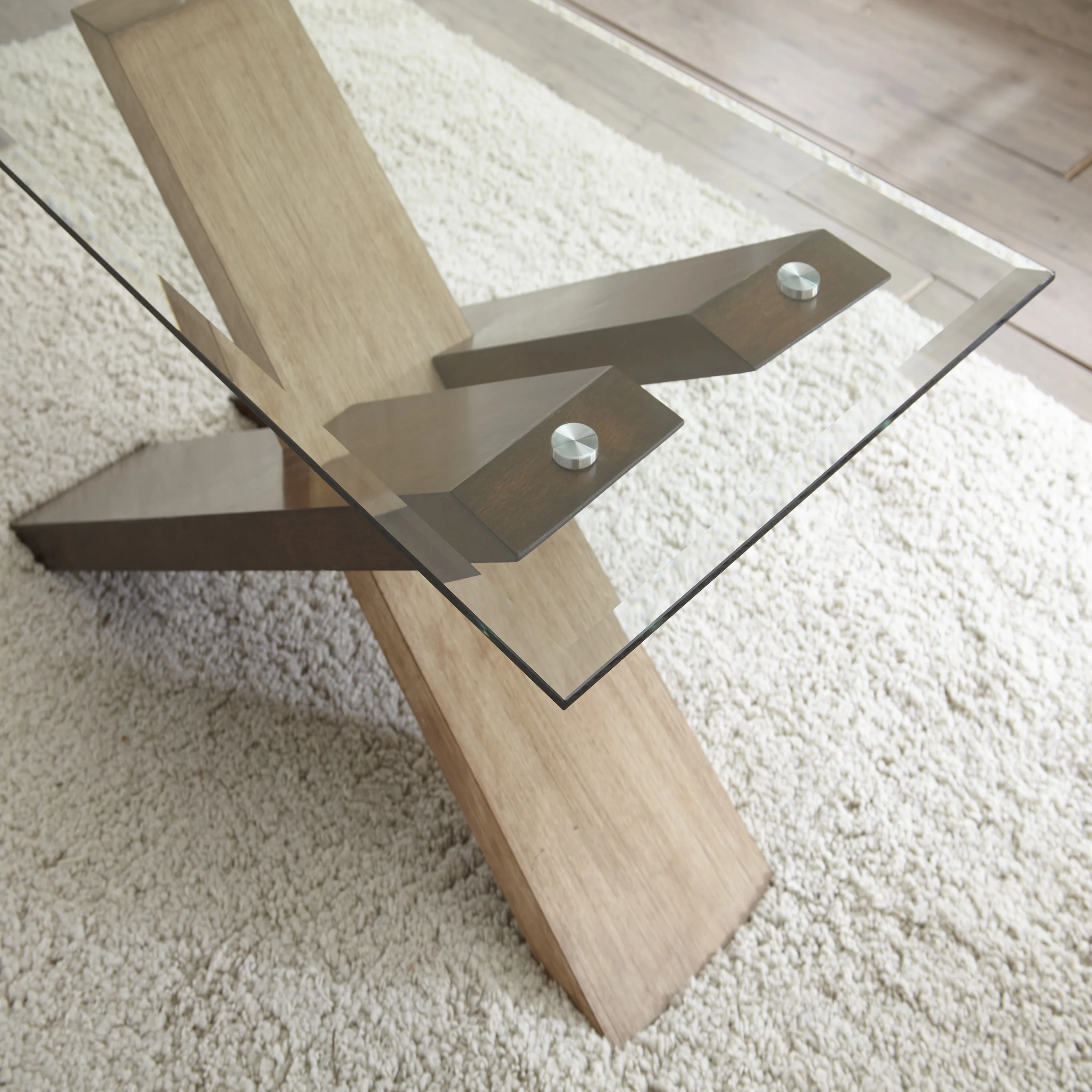 Homiyad Modern Cross Tie End Table - Beveled Glass Top, Contrasting Natural and Cherry Finish - Unique Accent Piece, Stylish Home Brightener
