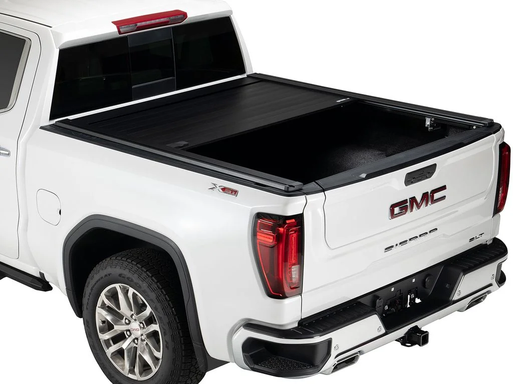 Retrax by RealTruck RetraxPRO XR Retractable Truck Bed Tonneau Cover | T-80422 | Compatible with 2007 - 2013 Chevy/GMC Silverado/Sierra 1500, 2007-14 2500/3500 6' 7