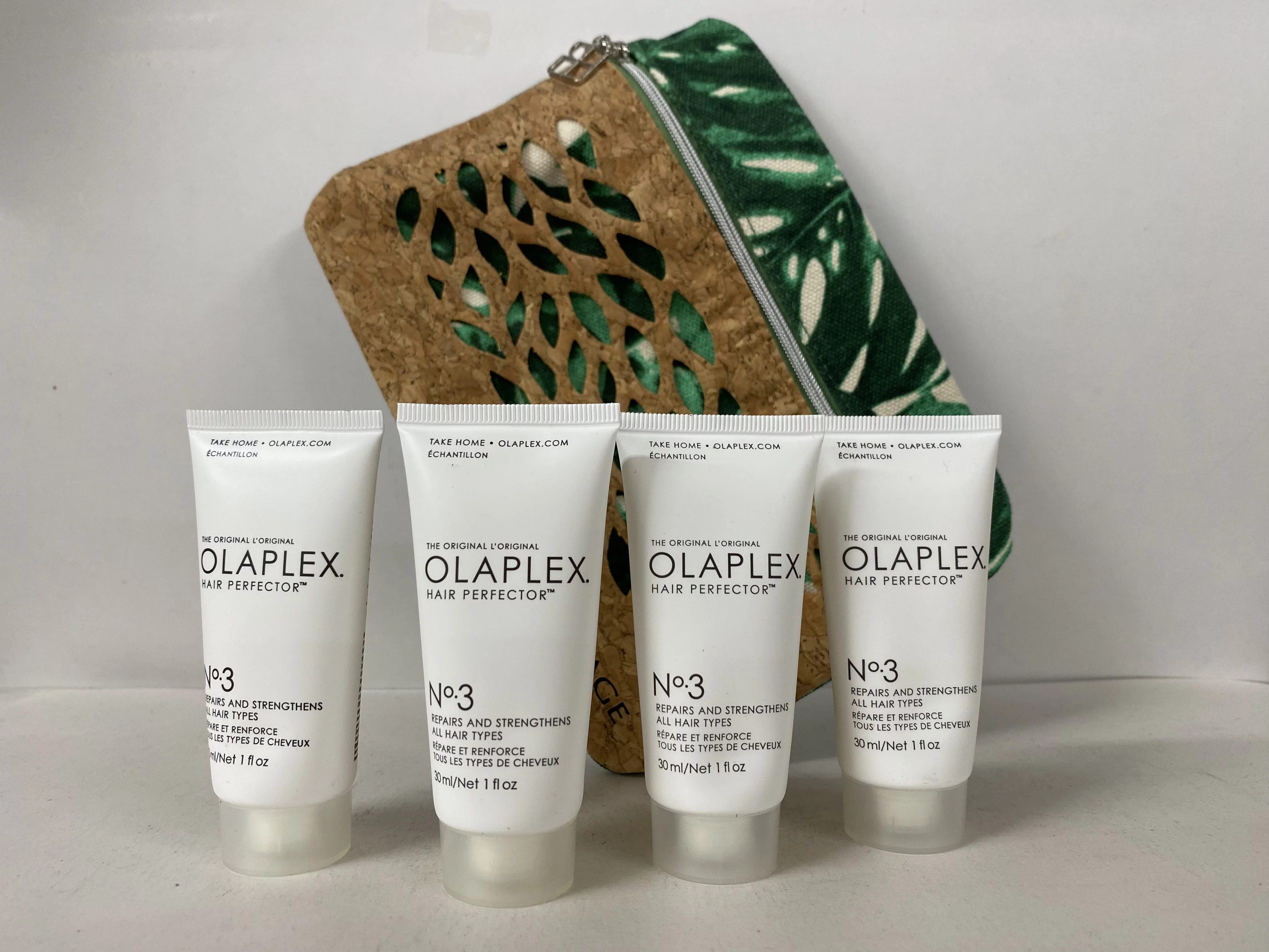 Olaplex Hair Perfector No.3 Treatment 1 oz each Pack of 4 + free make up Bag