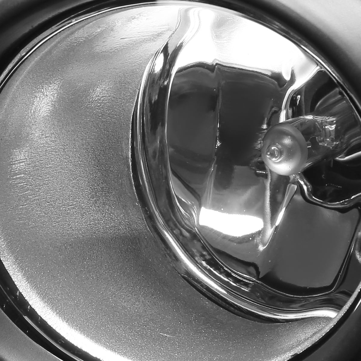 DNA Motoring FL-ZTL-220-CH For 2011 to 2017 Toyota Sienna Pair Driving Bumper Fog Light Lamp+Bezel+Switch Black Ring Clear Lens 12 13 14 15 16