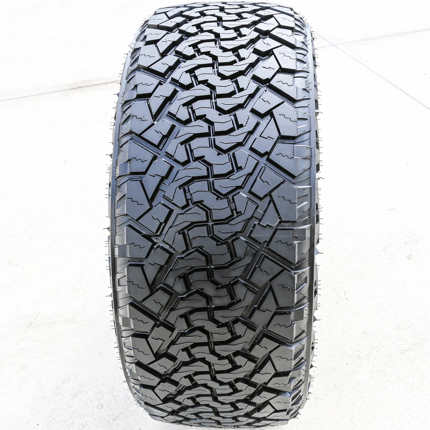 Set of 4 (FOUR) Venom Power Terra Hunter X/T LT 35X12.50R22 Load E (10 Ply) XT Extreme Terrain Tires