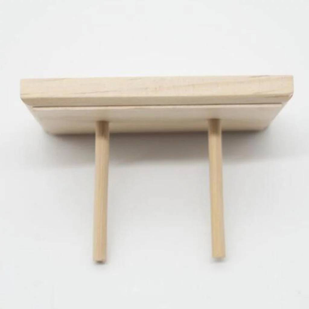 Wooden Yarn & Thread Holder 9x5x5cm