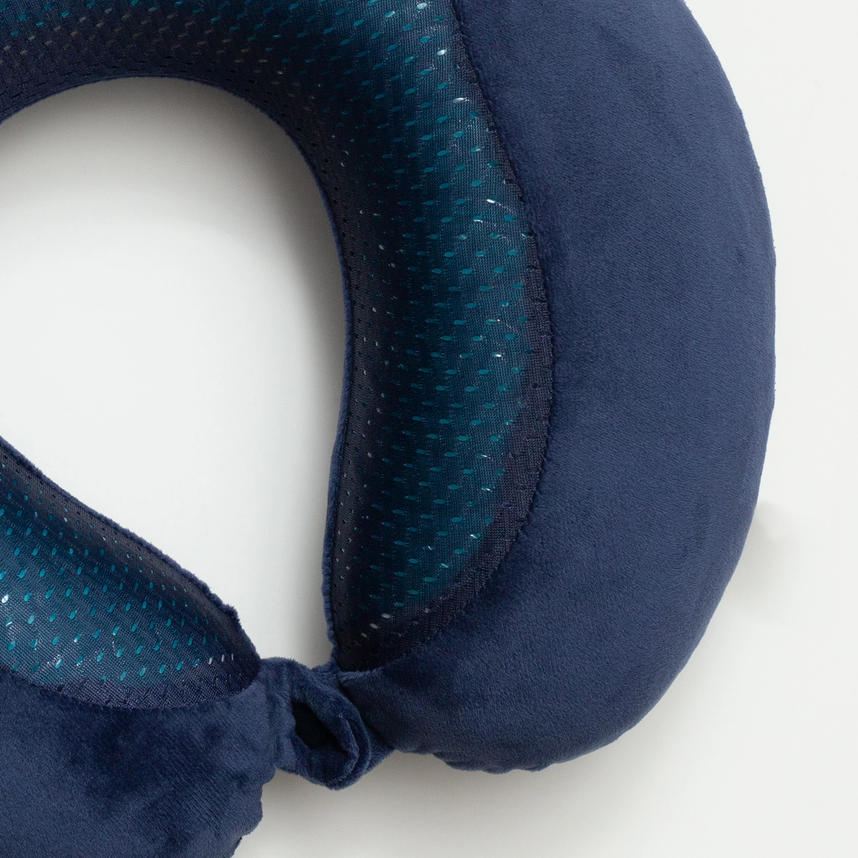 Bon Voyage Refreshing Cooling Gel Memory Foam Travel Neck Pillow with a Snap Button, Navy Blue
