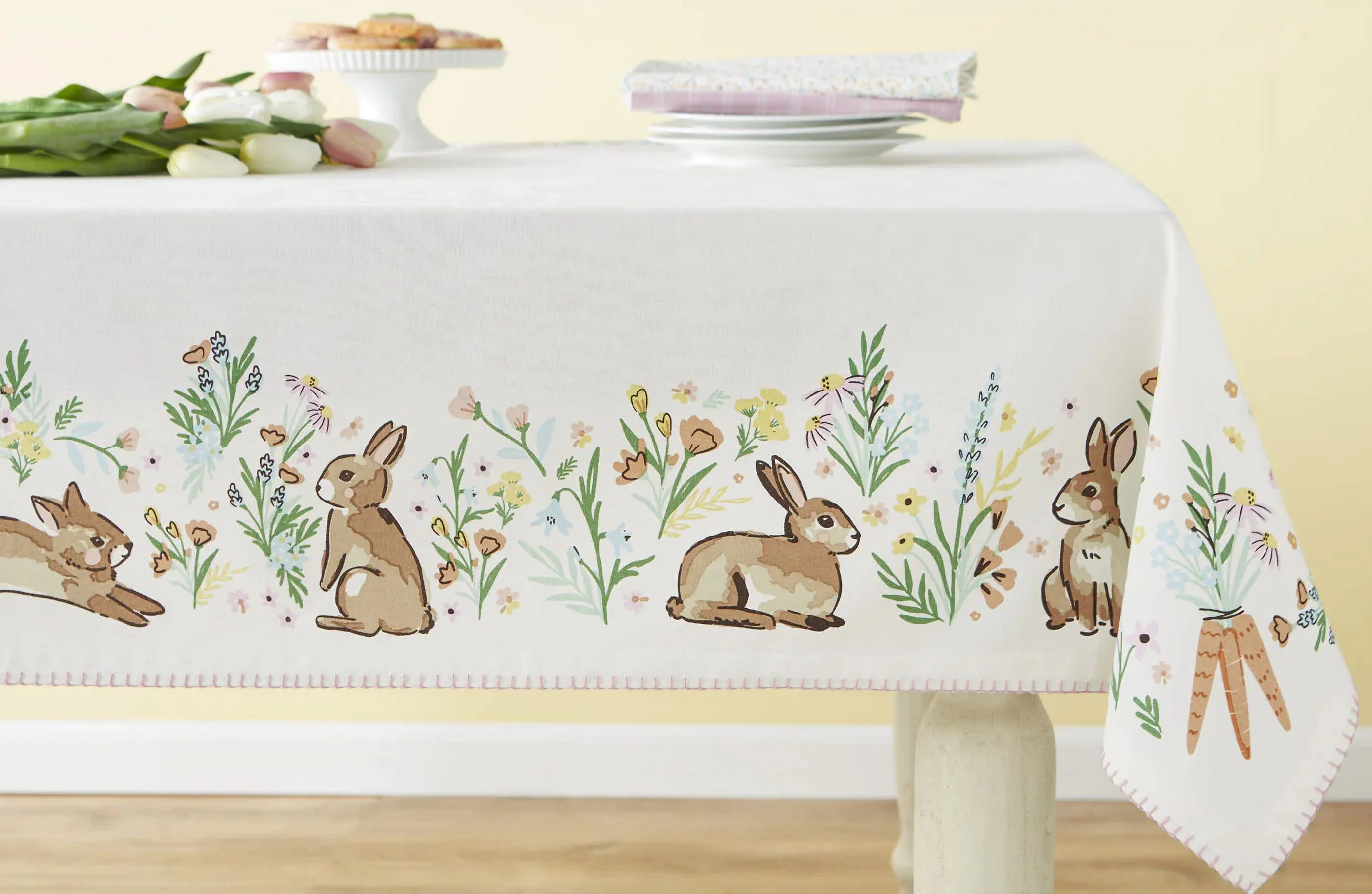 Design Imports Tablecloth, Spring Bunny Hop - 60x 84