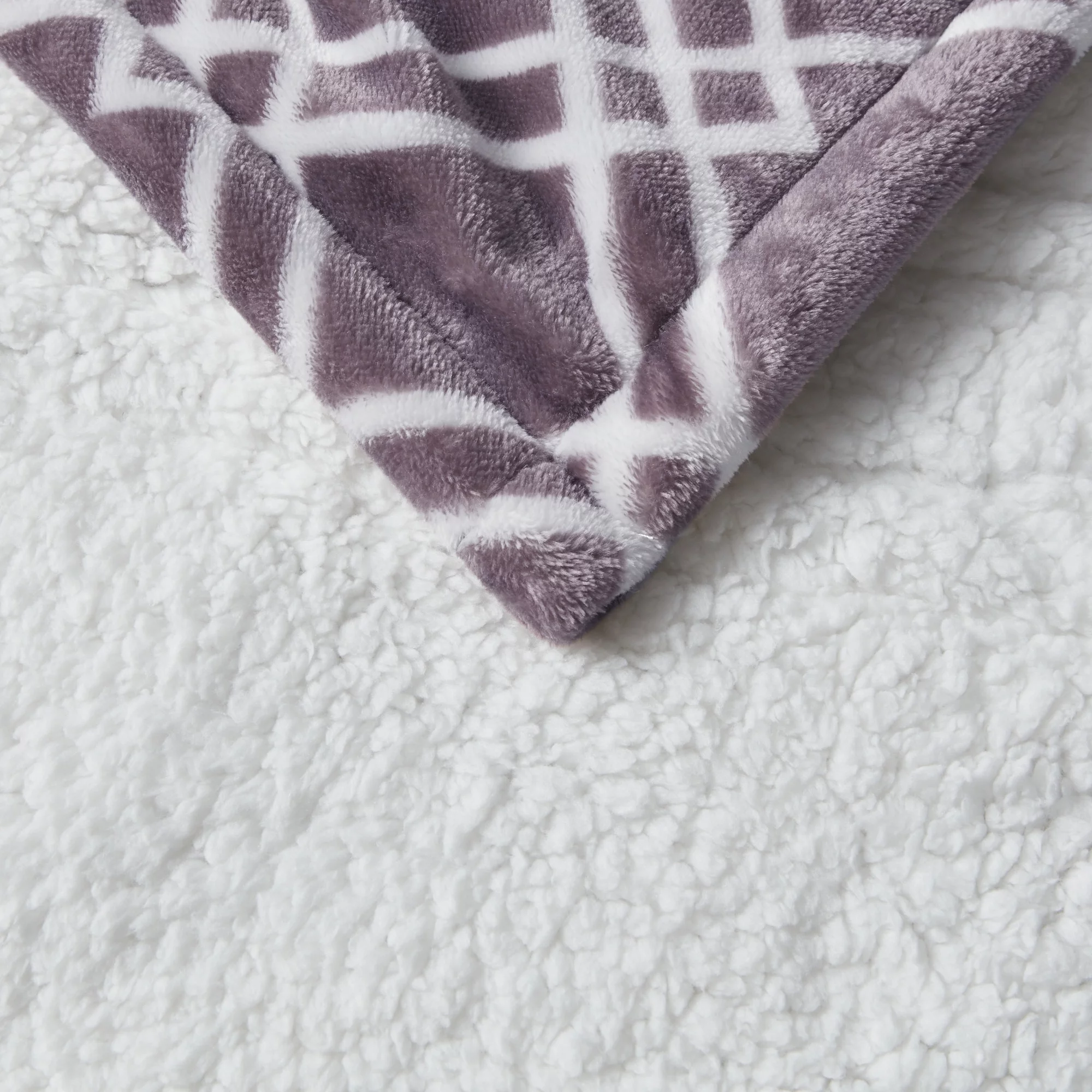 Serta Printed Plush Heated Throw, 50x60 inch, Plum