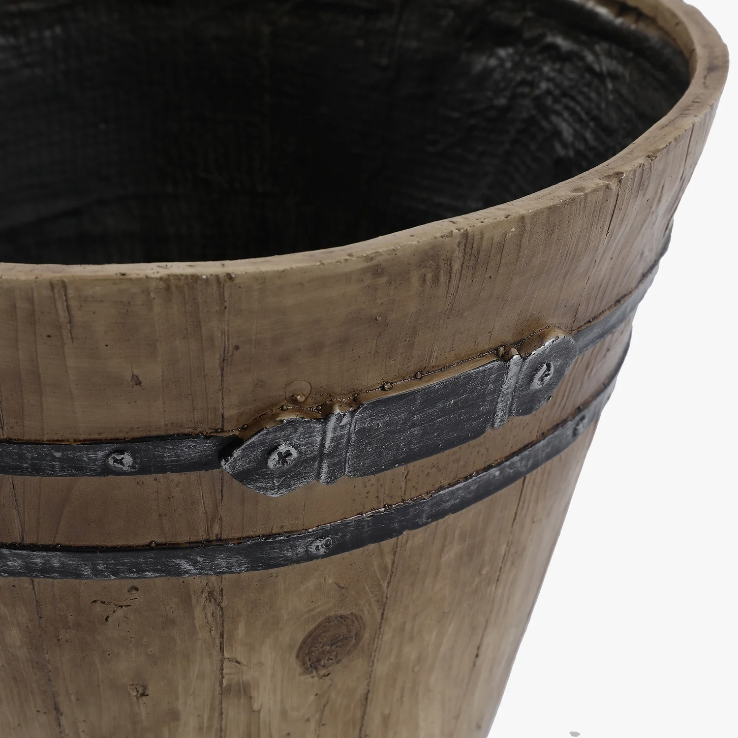 LuxenHome Set of 2 Brown Rustic MgO Barrel Planters