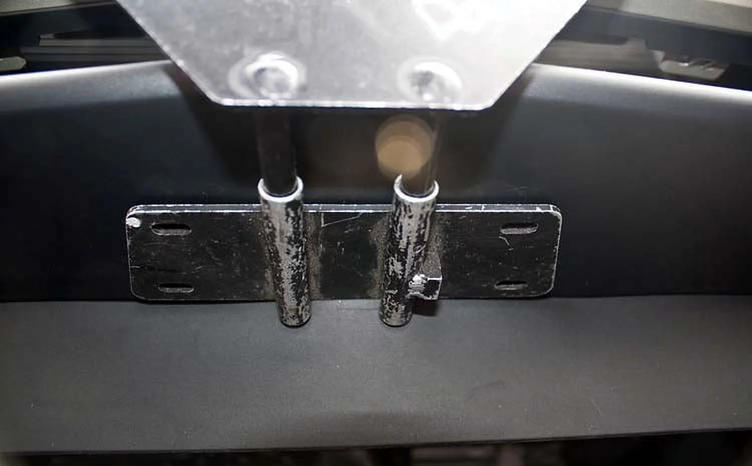 STO N SHO Front License Plate Bracket Compatible with 2016-2017 Chevrolet Malibu (SNS93)