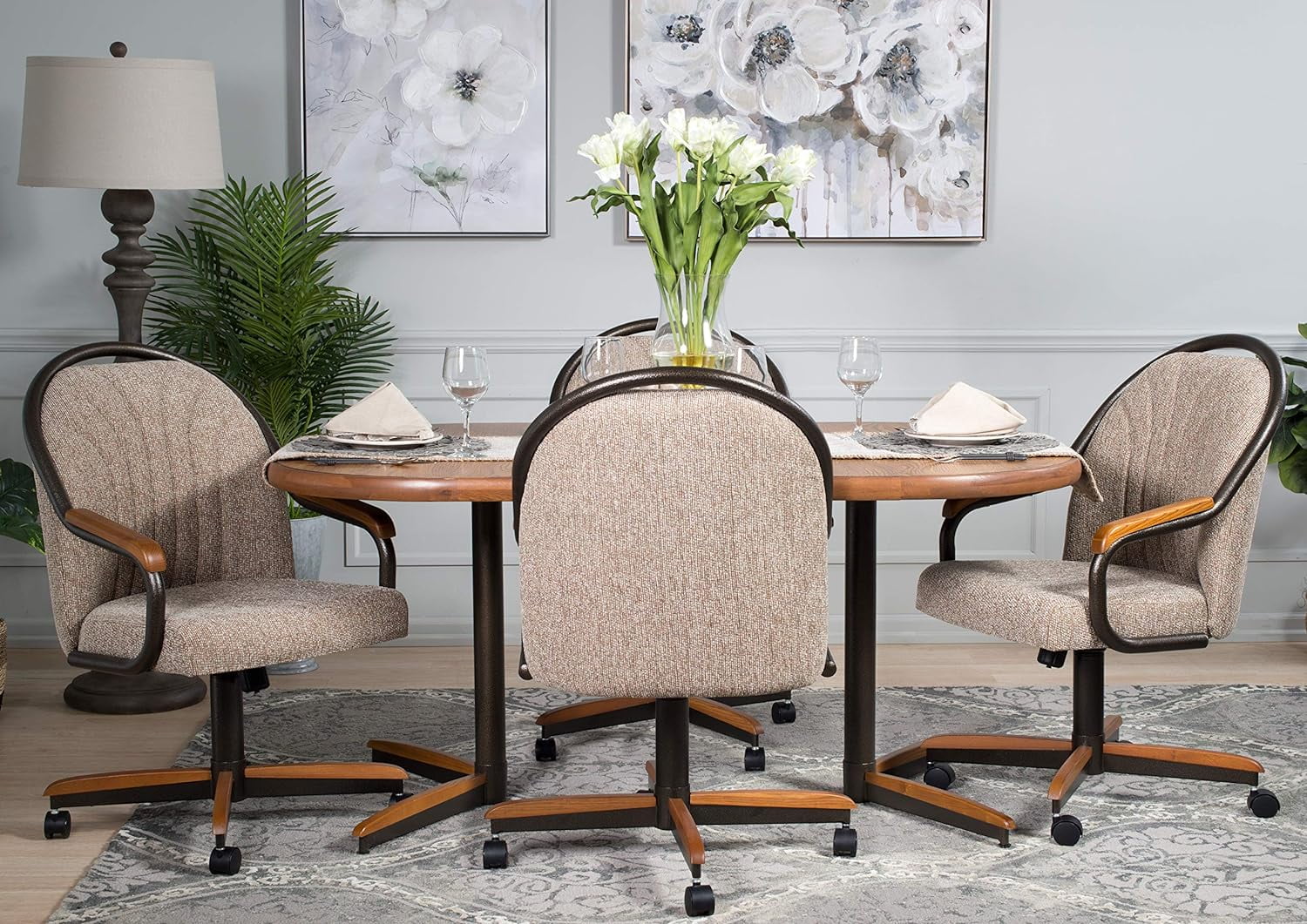 Casual Dining Cushion Swivel And Tilt Rolling Caster Chair