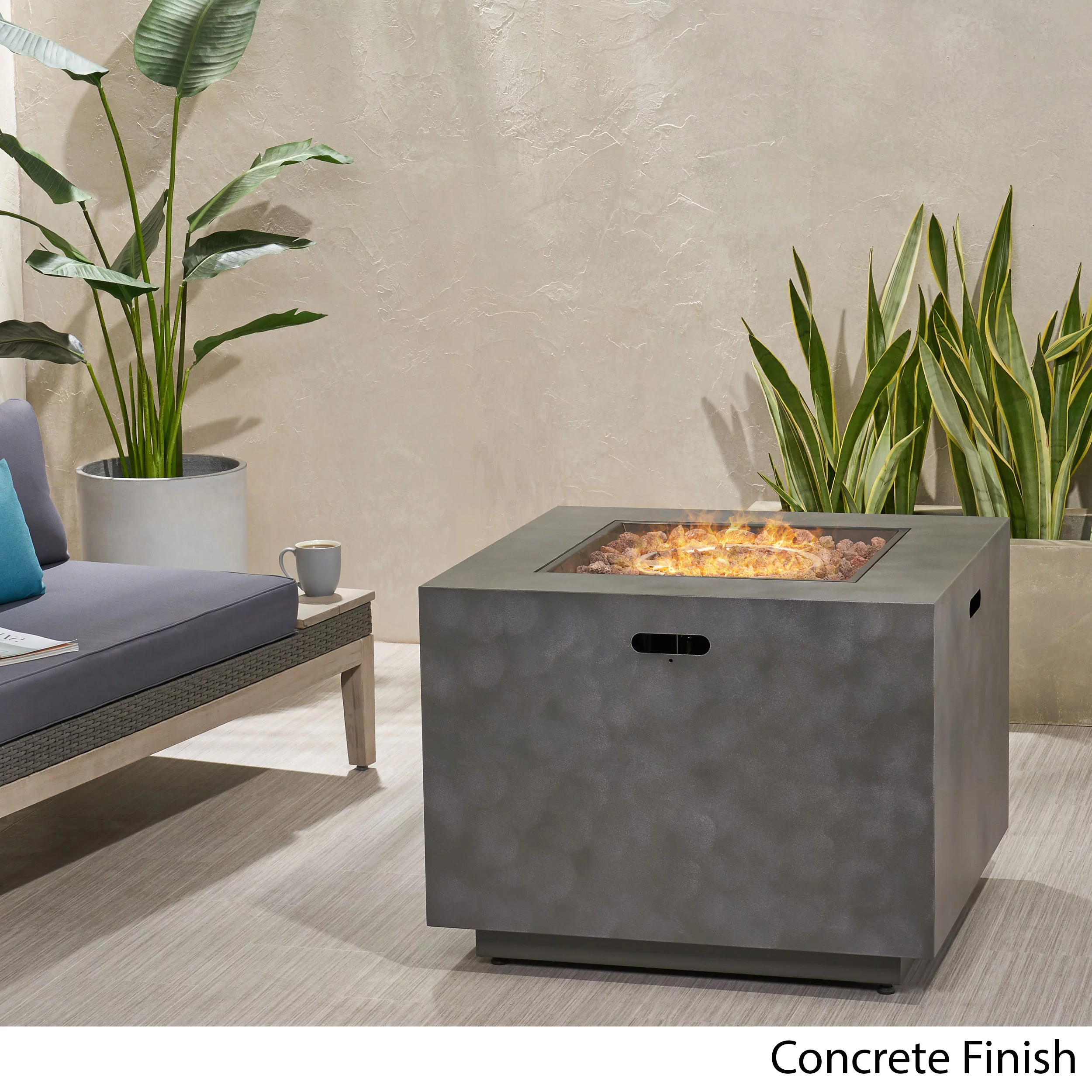 Noble House Wellington 33