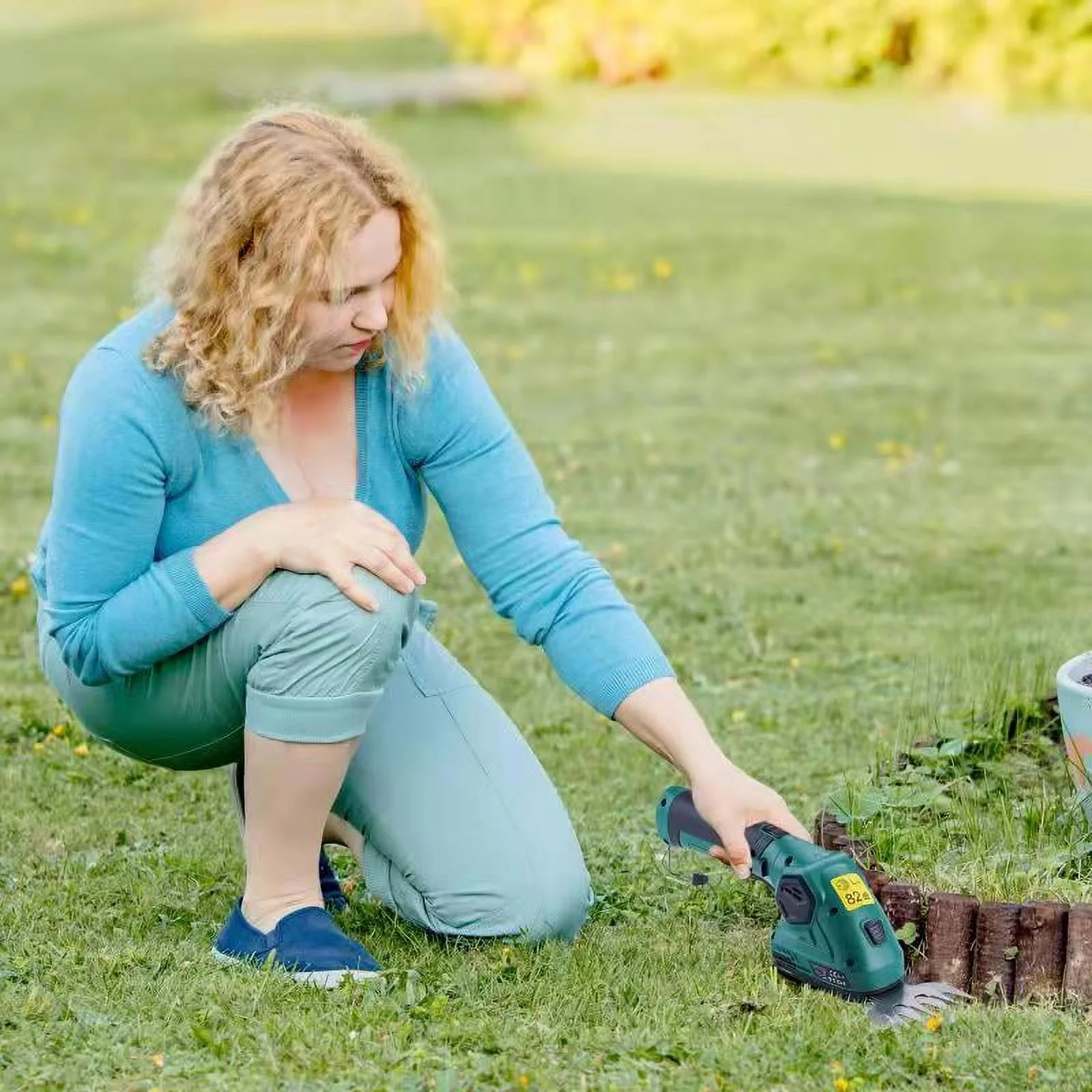 Dextra Cordless Grass Shear & Shrubbery Trimmer-2-in-1 Handheld Hedge Trimmer,8V Electric Grass Trimmer with Gardening Gloves&Charger and Battery, Lightweight & Portable for Garden Yard Lawn