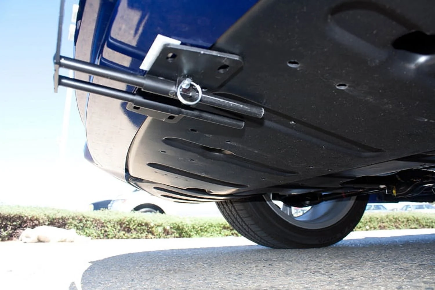 STO N SHO Front License Plate Bracket Compatible with 2013-2016 Hyundai Genesis Coupe (SNS34)