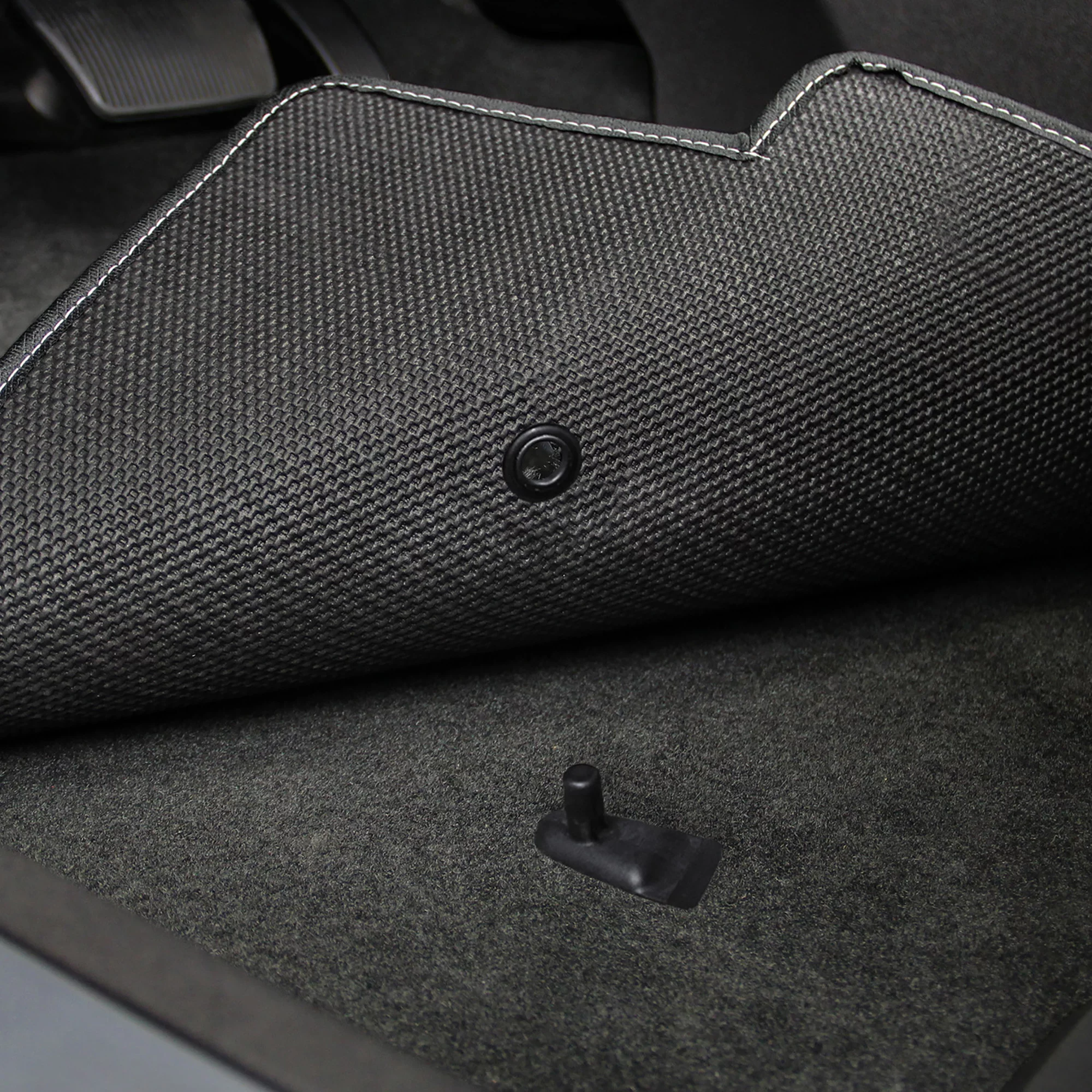 Lloyd Mats Custom Fit Floor Mats for Toyota Corolla 2003-2008 LogoMat 4Pc Set Black