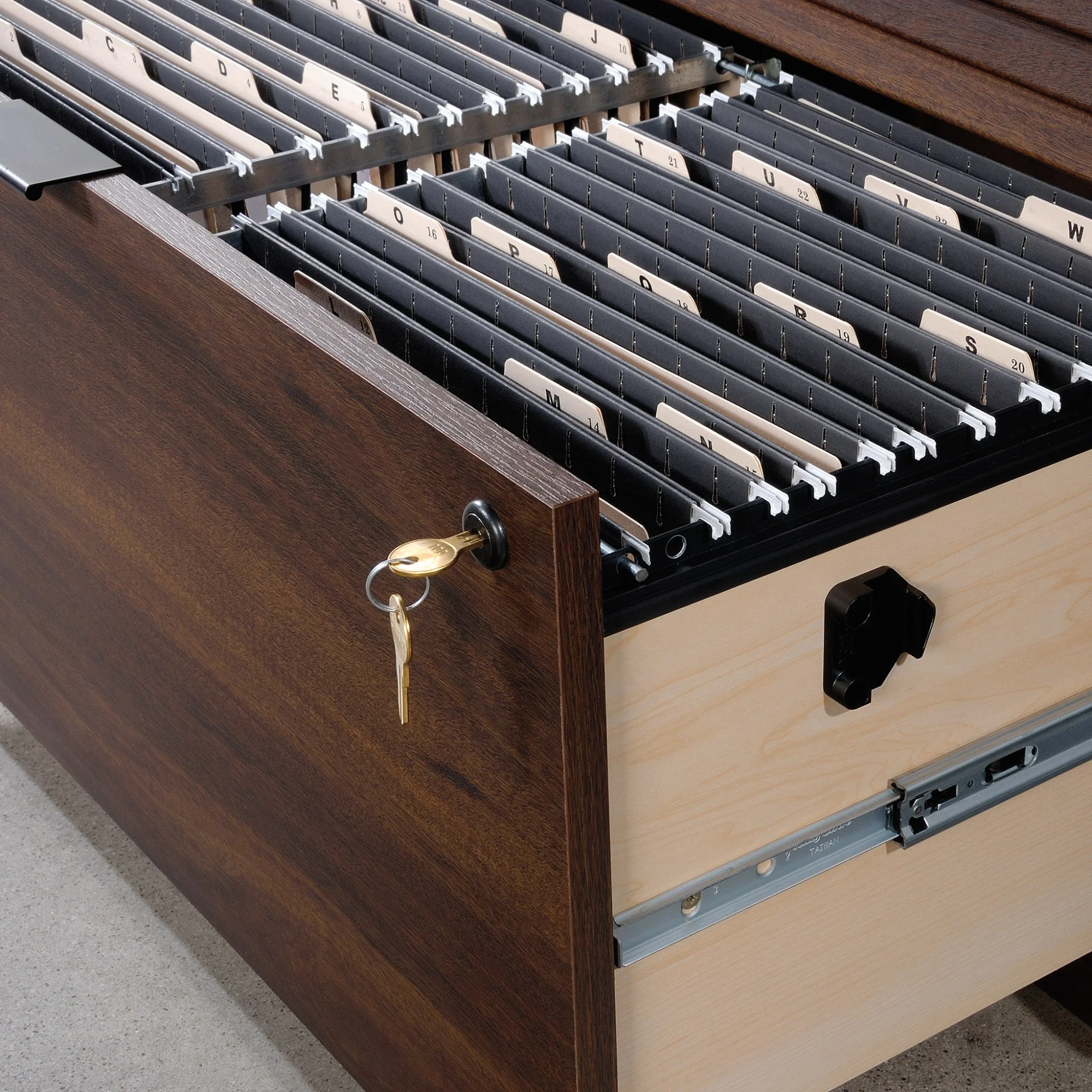 Sauder Palo Alto Engineered Wood Lateral File Cabinet in Spiced Mahogany