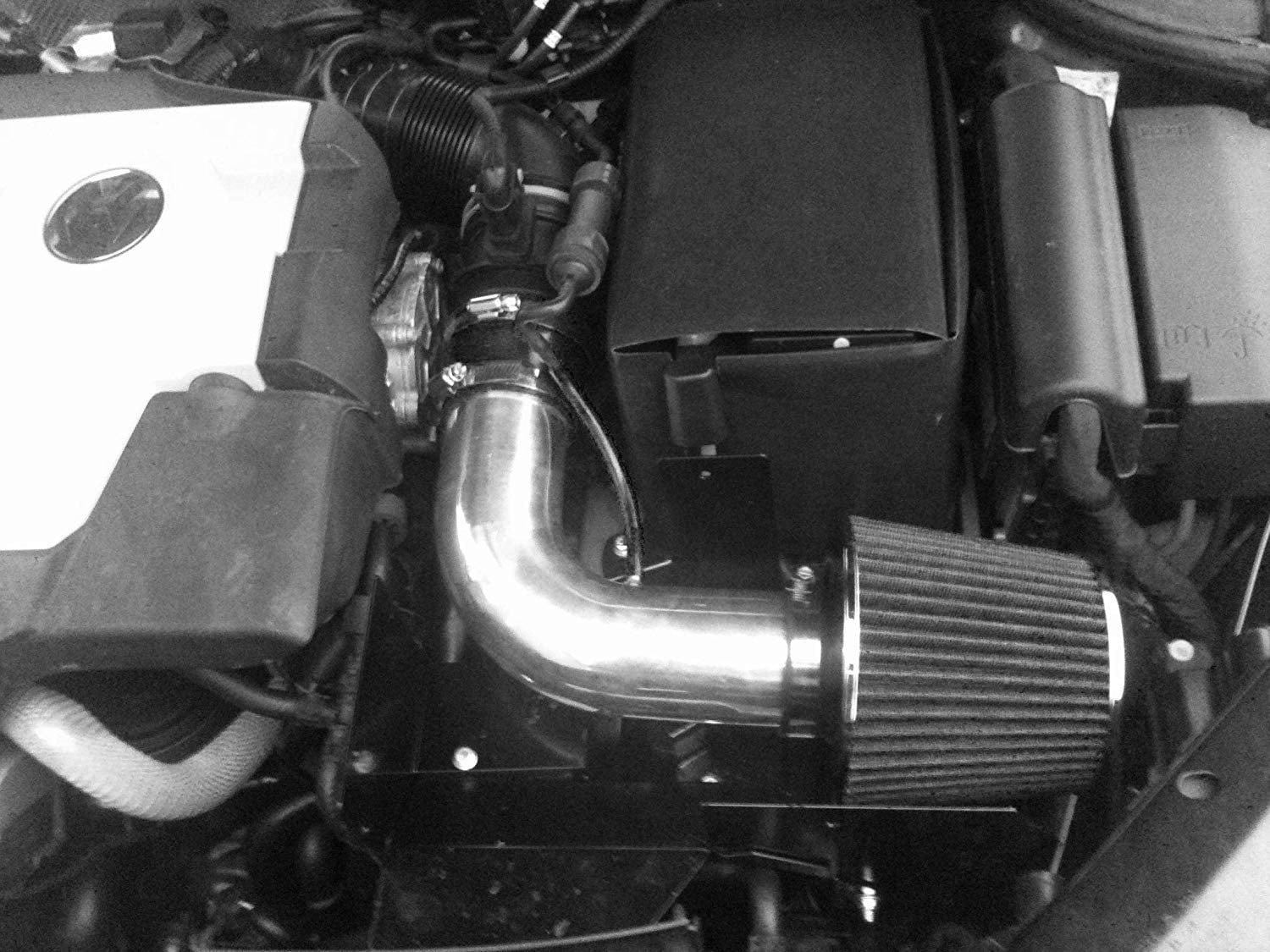 2004-2006 VW GOLF TDI 1.9L / 2010-2014 VW GOLF TDI 2.0L / 2007-2014 VW EOS 2.0L / 2009-2014 VW CC 2.0L / 2012-2014 VW BEETLE 2.0L L4 TURBOCHARGED ENGINE AIR INTAKE KIT SYSTEMS(RED)