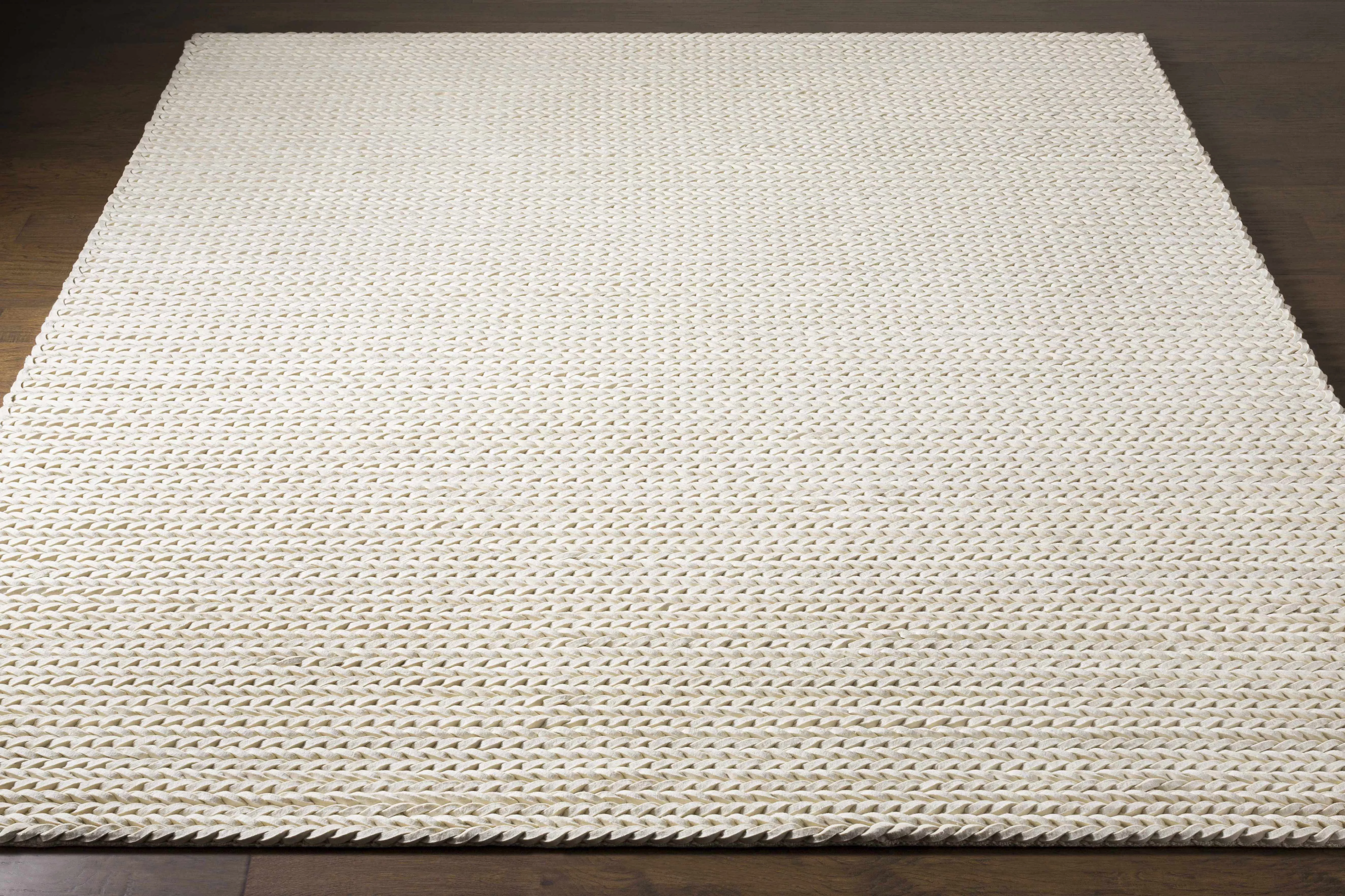 Pocahontas Traditional Persian 9' x 12' Area Rug