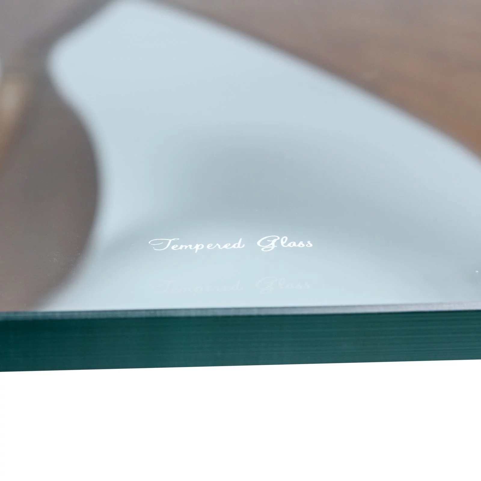 LeisureMod Imperial Triangle Coffee Table