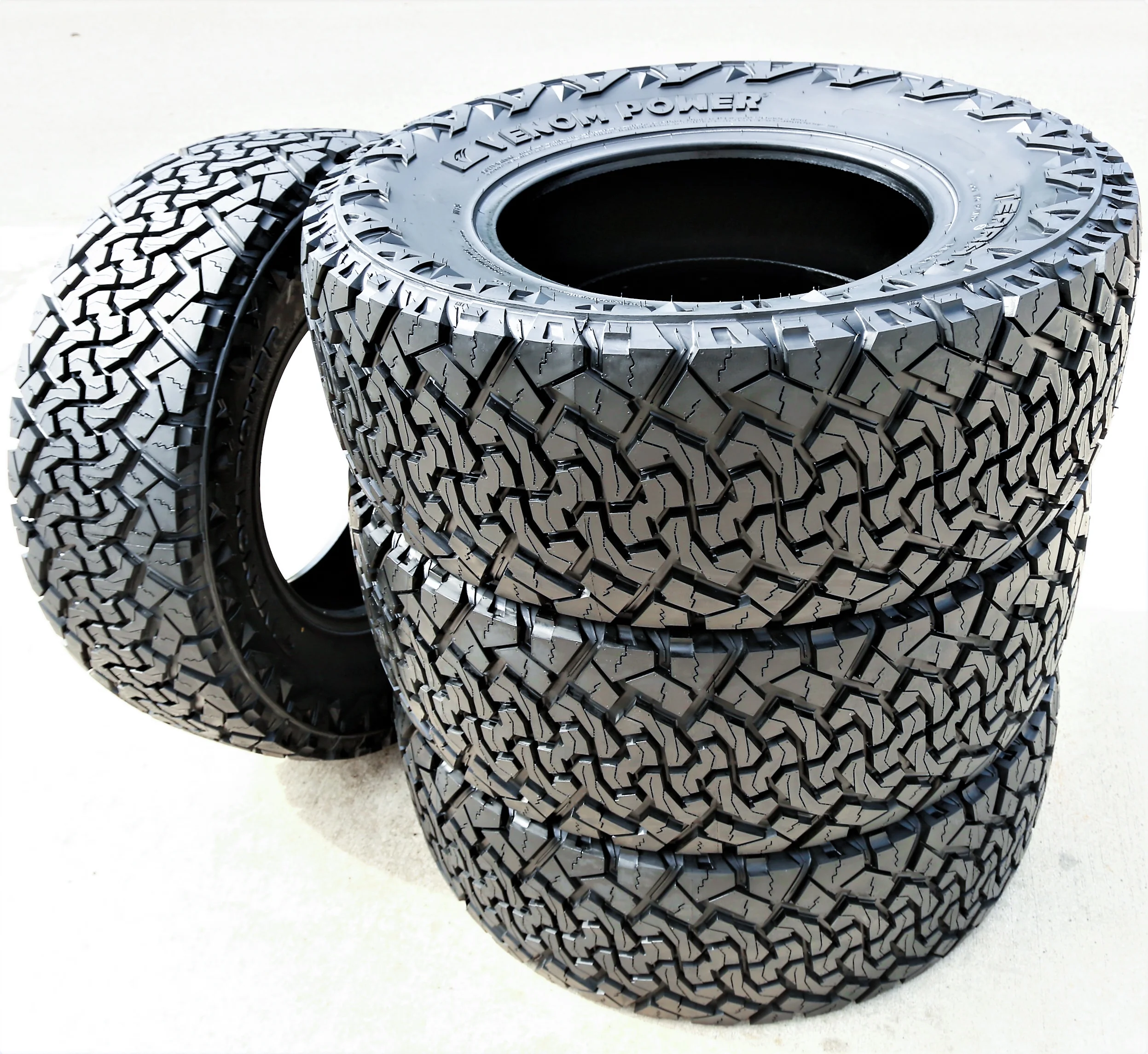 Set of 4 (FOUR) Venom Power Terra Hunter X/T LT 33X12.50R18 Load E (10 Ply) XT Extreme Terrain Tires