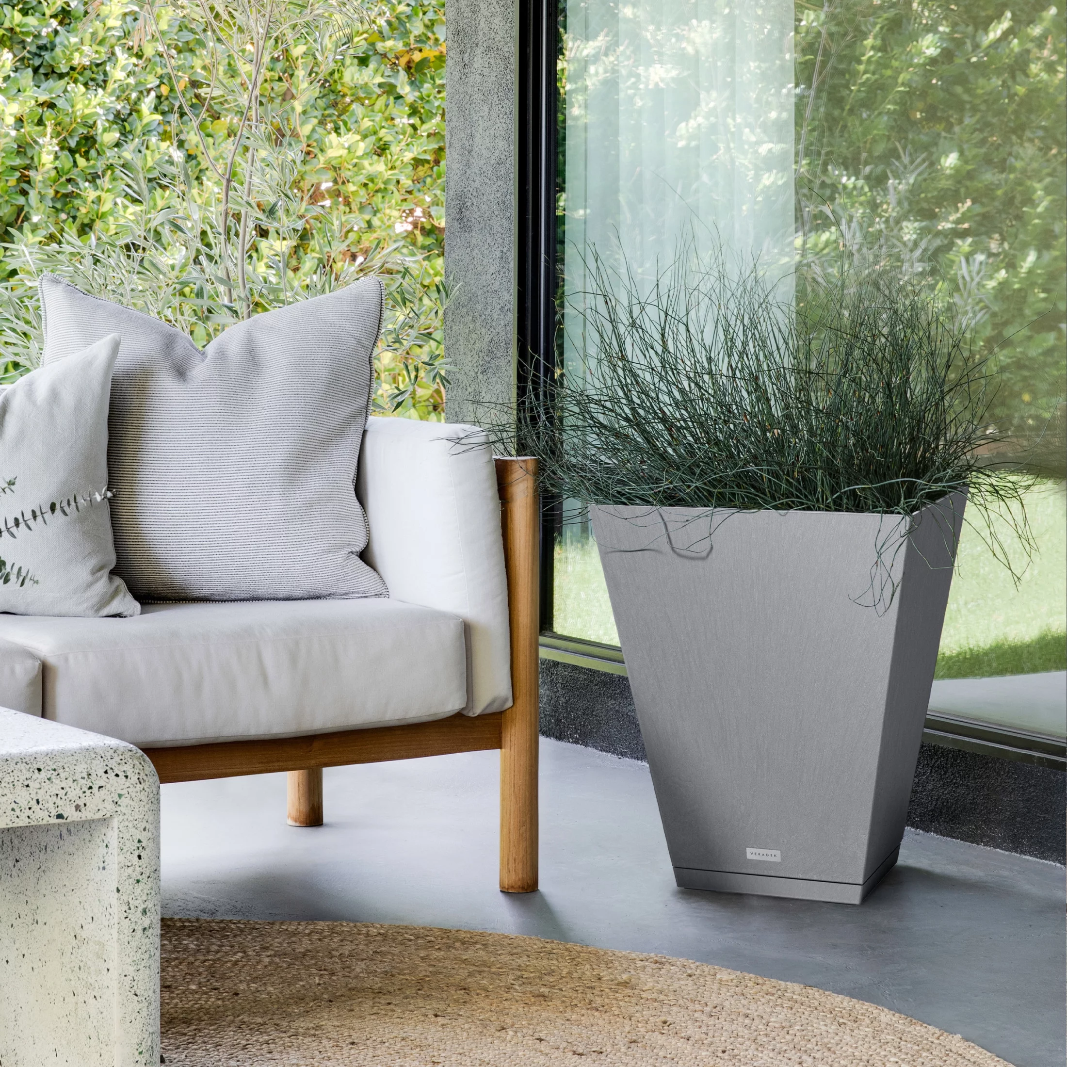 Veradek Pure Series Nobleton 22