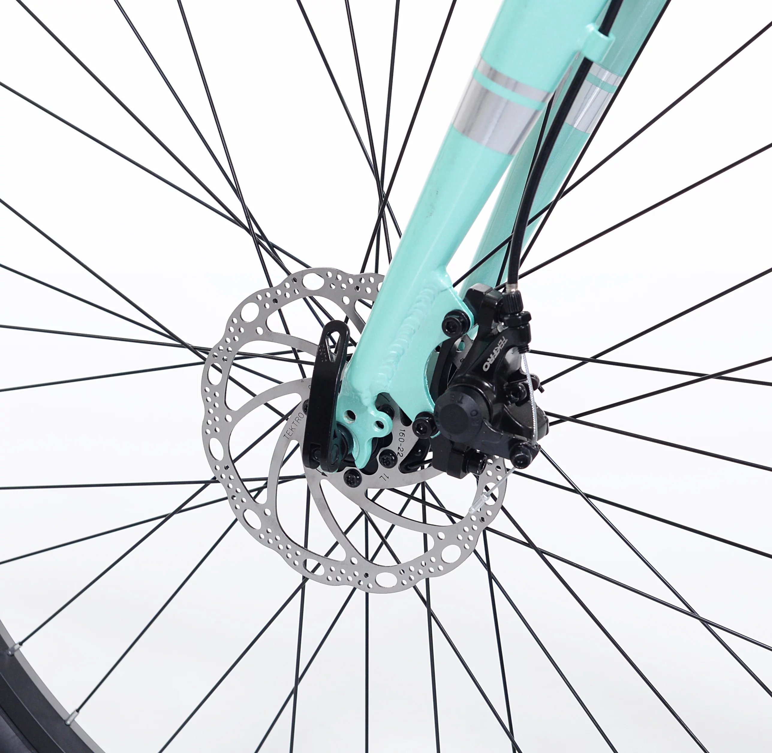 Kent Bicycles 27.5 in. Wanderer Women's Aluminum All-Terrain Bike, Light Blue