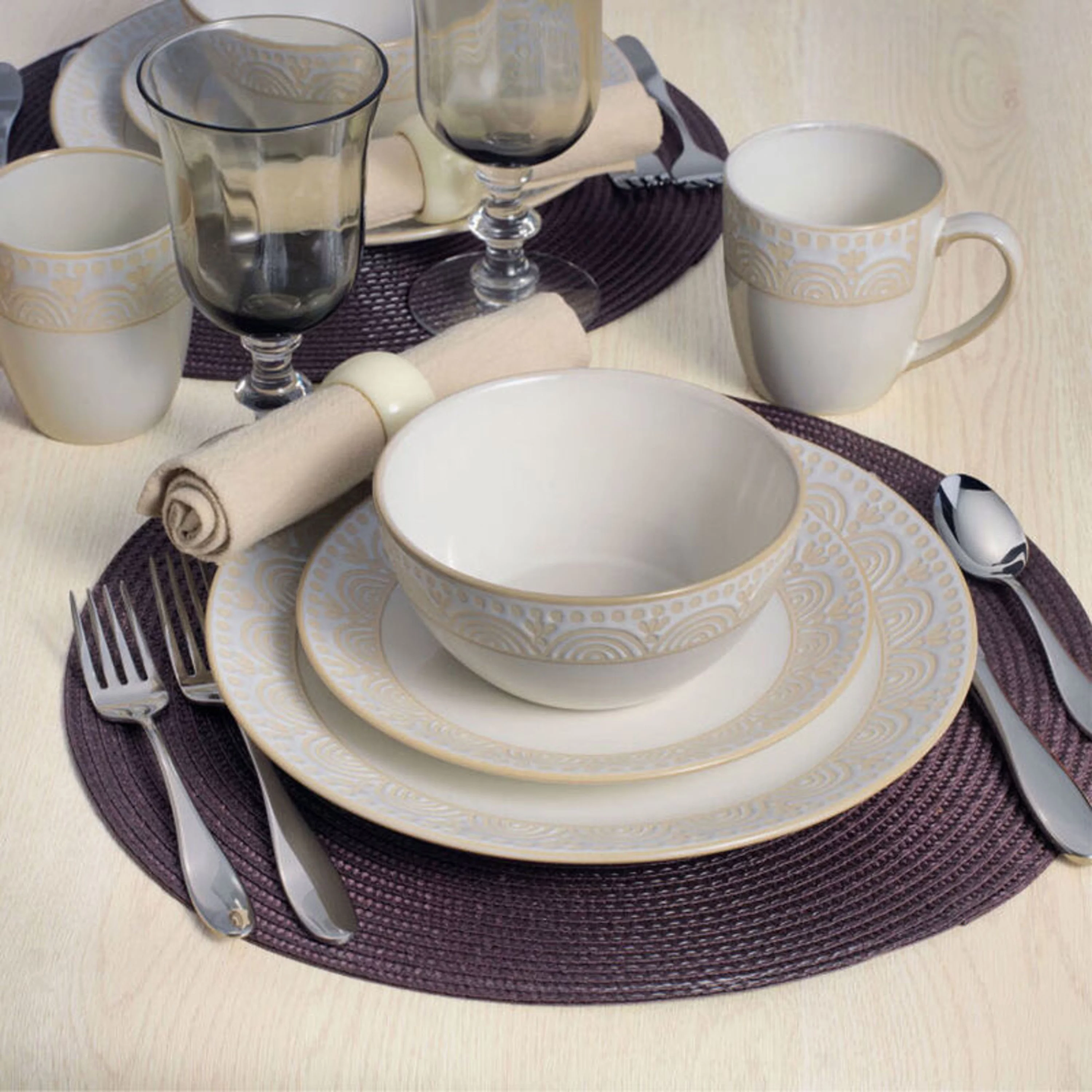 Pfaltzgraff® Amelia Cream Stoneware 16-Piece Dinnerware Set