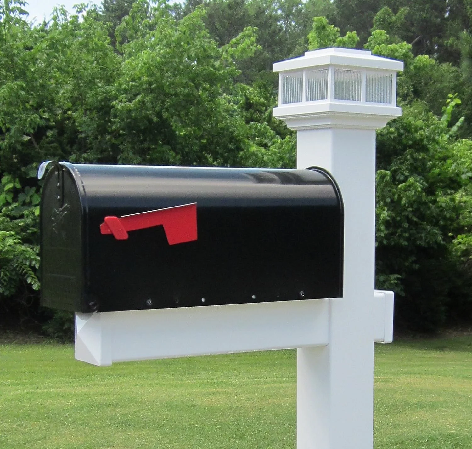 The Cambridge Solar Light Vinyl/PVC Mailbox Post - White (Includes Mailbox)