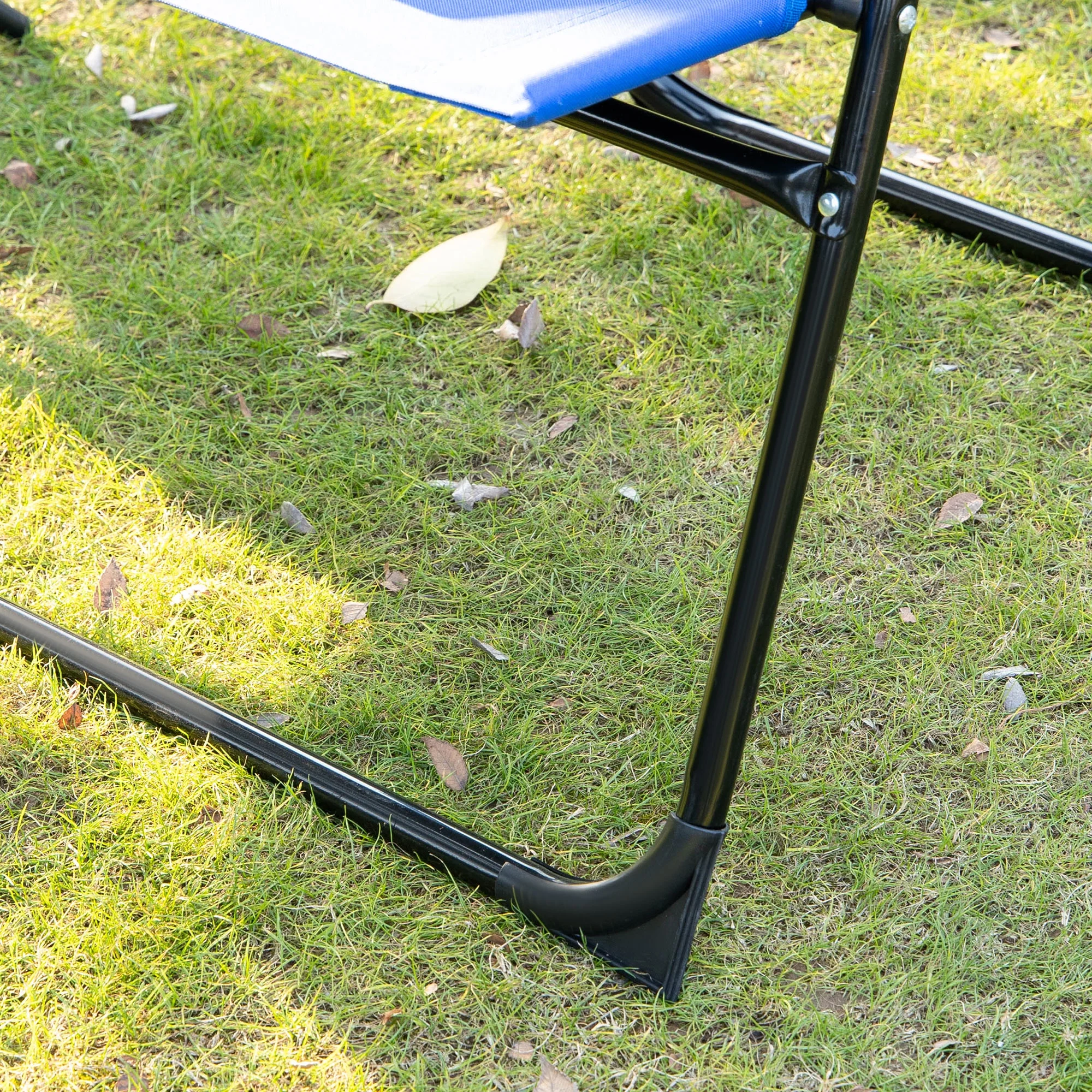 Outsunny Set of 4 Folding Patio Chairs w/ Reclining & Headrest, Blue