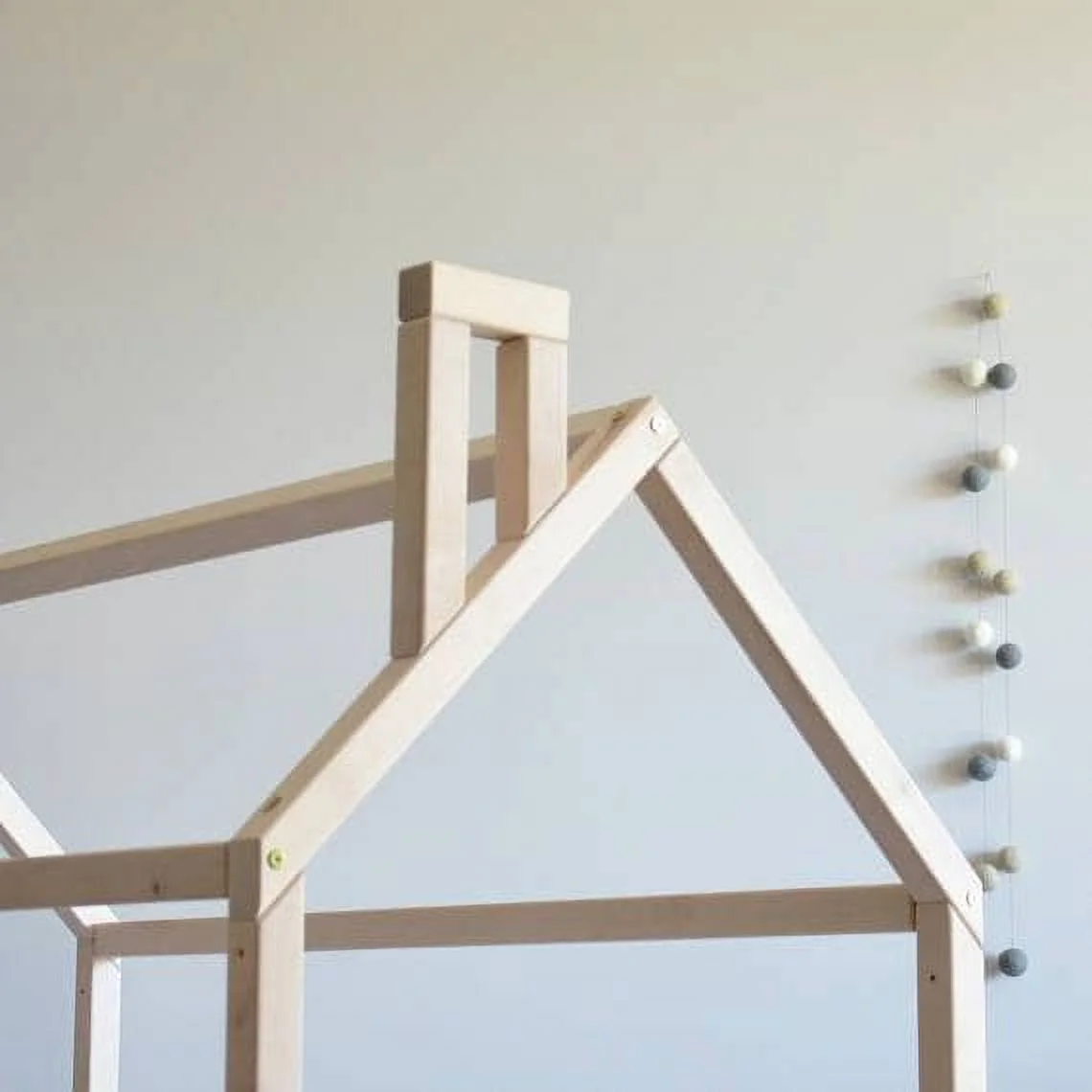 Cottage Kids Furniture Montessori Toddler Bed with Slats and Chimney