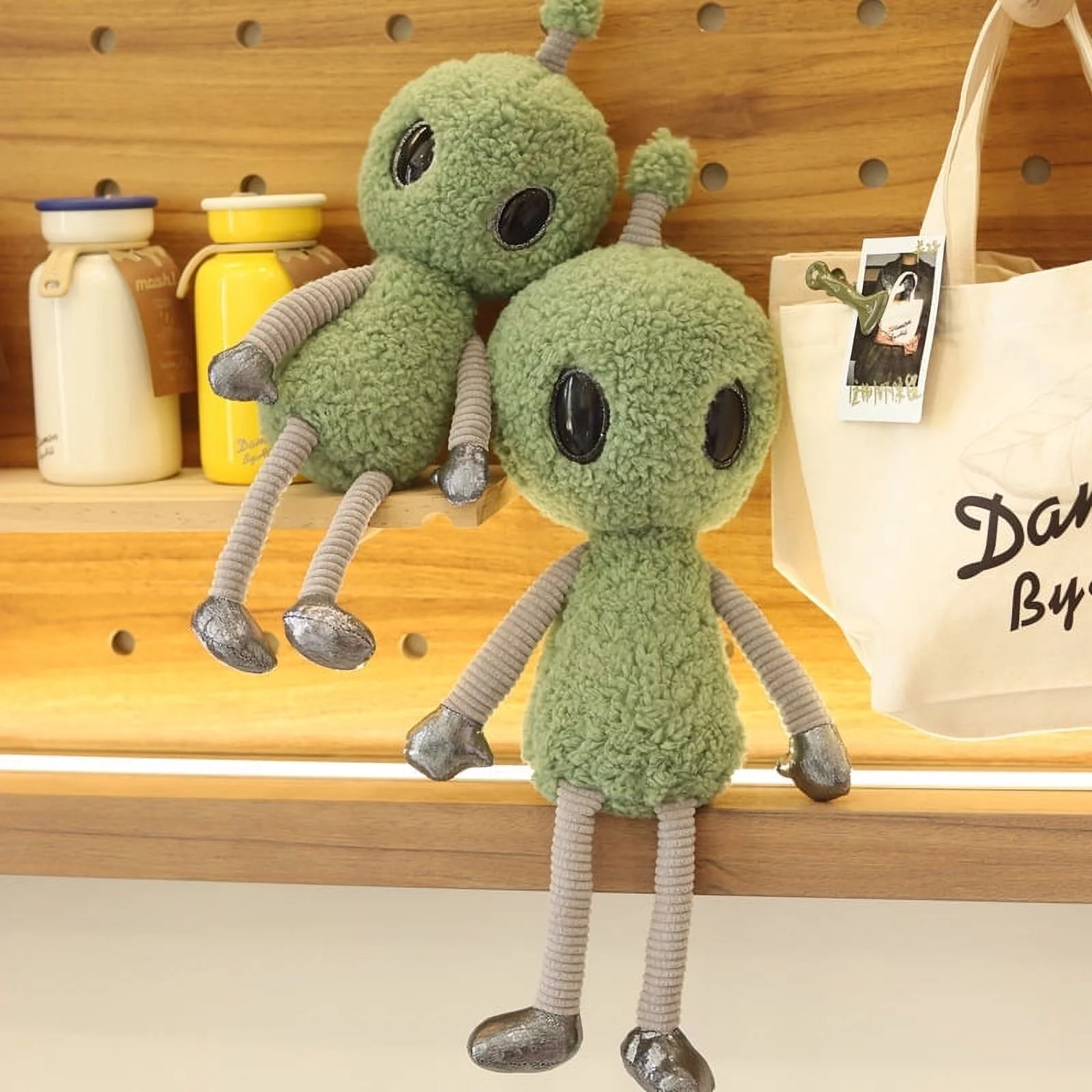 Green alien doll,Alien Shaped Plush Toy Reversible Soft Cartoon Stuffed Doll For Kids Adults Birthday Gift Green 19in