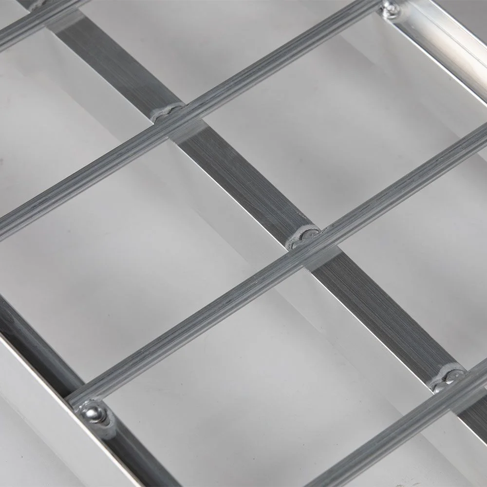 Titan Ramps 7.5' Arched ATV Loading Ramps - 1500 lb. Capacity