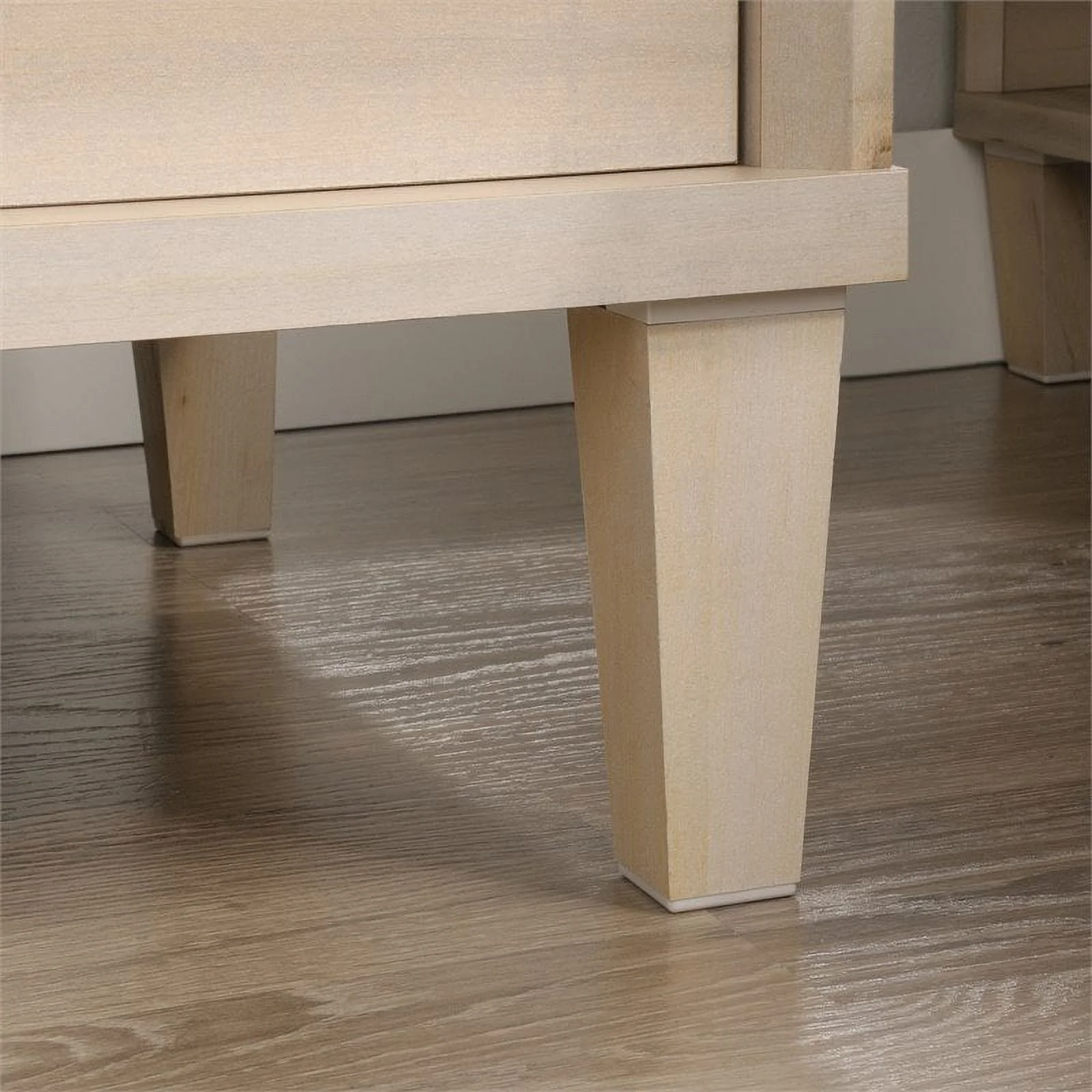 Home Square 3 Piece Bedroom Set with Chest and Two Nightstands in Pacific Maple