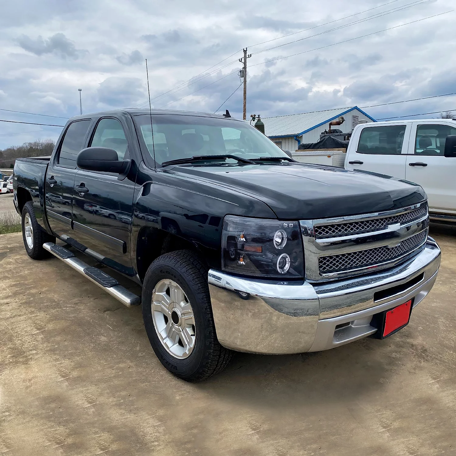 Spec-D Tuning LED + Halo Jet Black Housing Clear Lens Projector Headlights Compatible with 2007-2013 Chevy Silverado 1500, 2007-2014 Chevy Silverado 2500HD/3500HD Left + Right Pair Headlamps Assembly