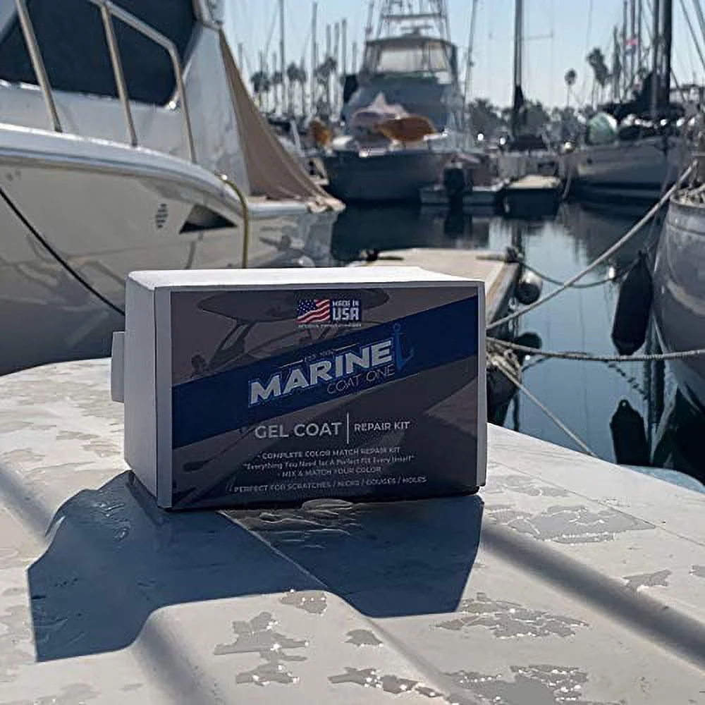 Premium Marine Gelcoat (Black with Wax, Quart)