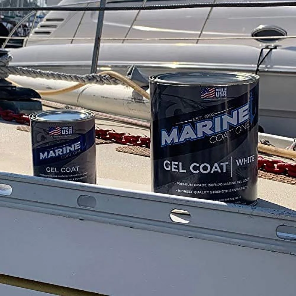 Premium Marine Gelcoat (Black with Wax, Quart)