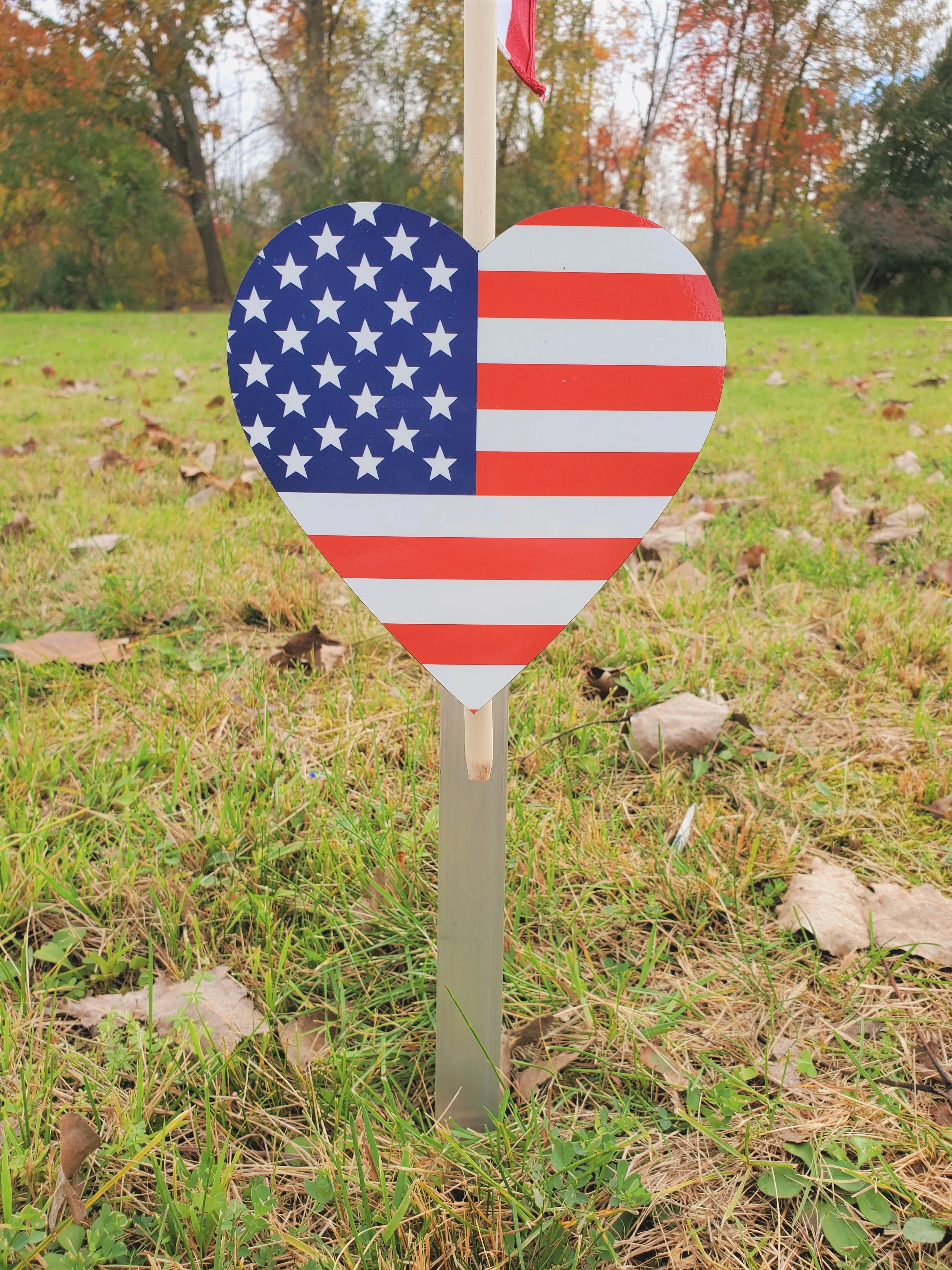 Military Flag Holder - Flag Heart