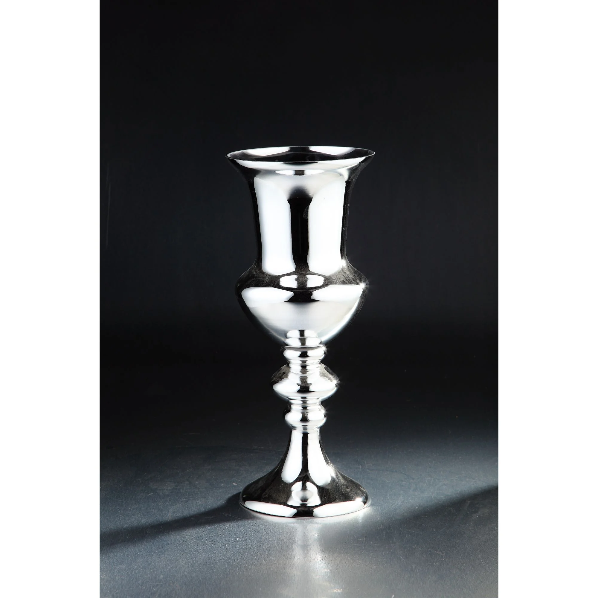 CC Home Furnishings 19.5