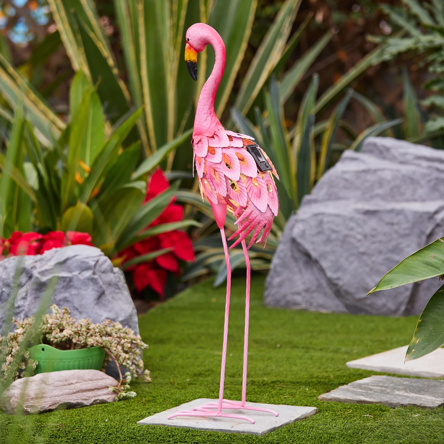 HomeStock Elegant Escape 34-Inch H Pink Flamingo Outdoor Metal Garden Statue