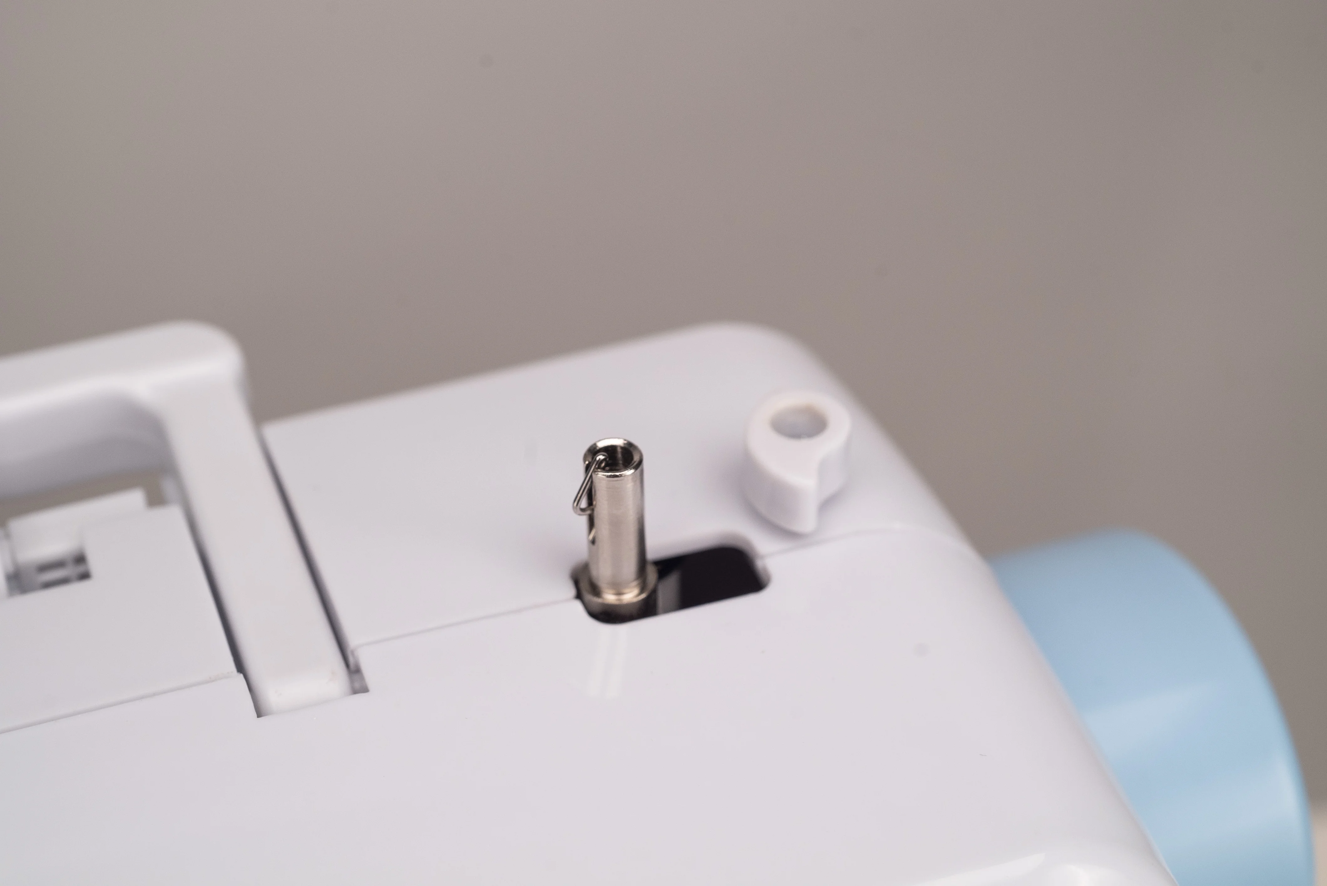 Michley SS-700+ 16-Stitch Desktop Sewing Machine, 863975000143