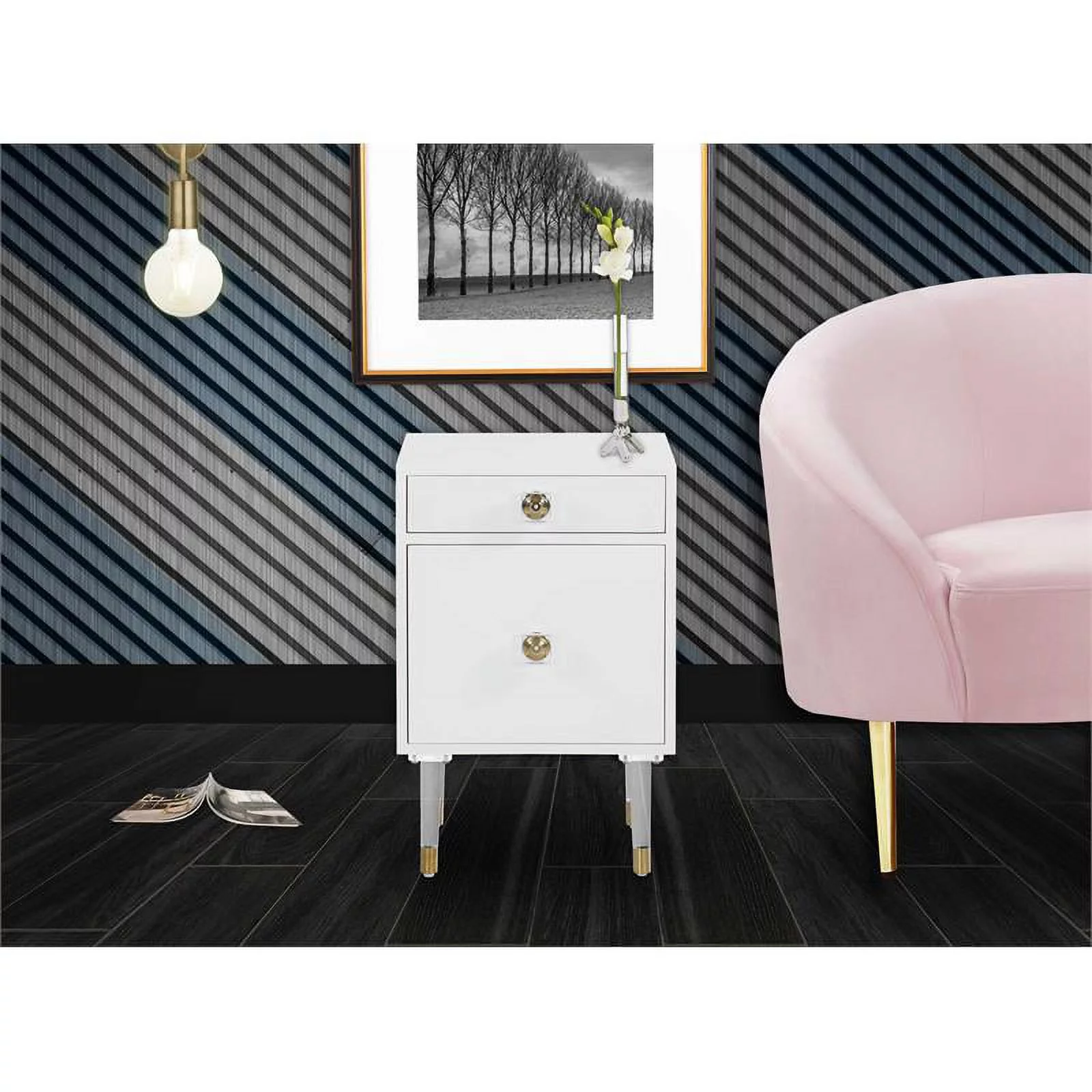 Meridian Furniture Lia Accent Table in Matte White/Acrylic