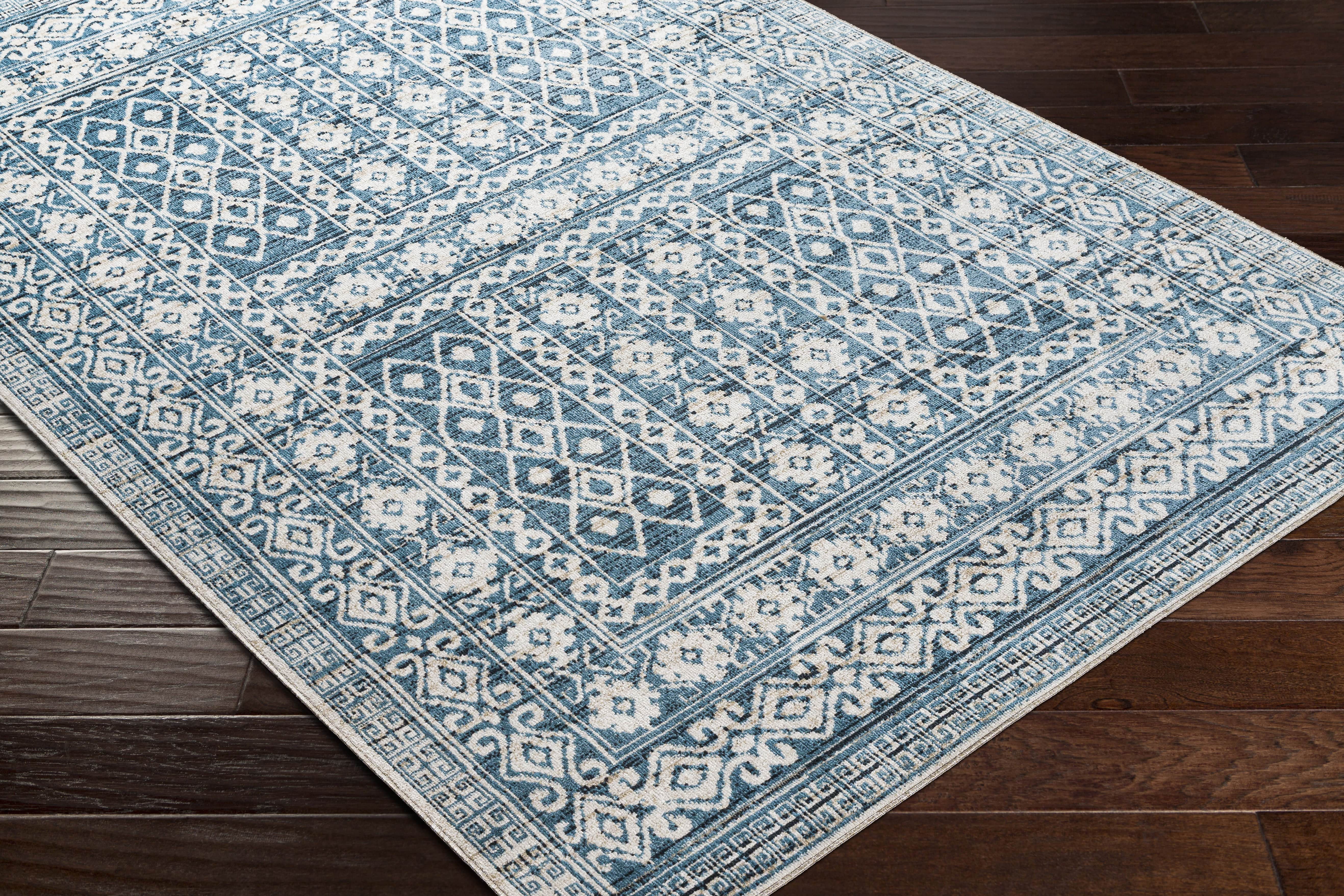 Mark&Day Washable Area Rugs, 5x7 St Leon Global Sky Blue Area Rug (5'3