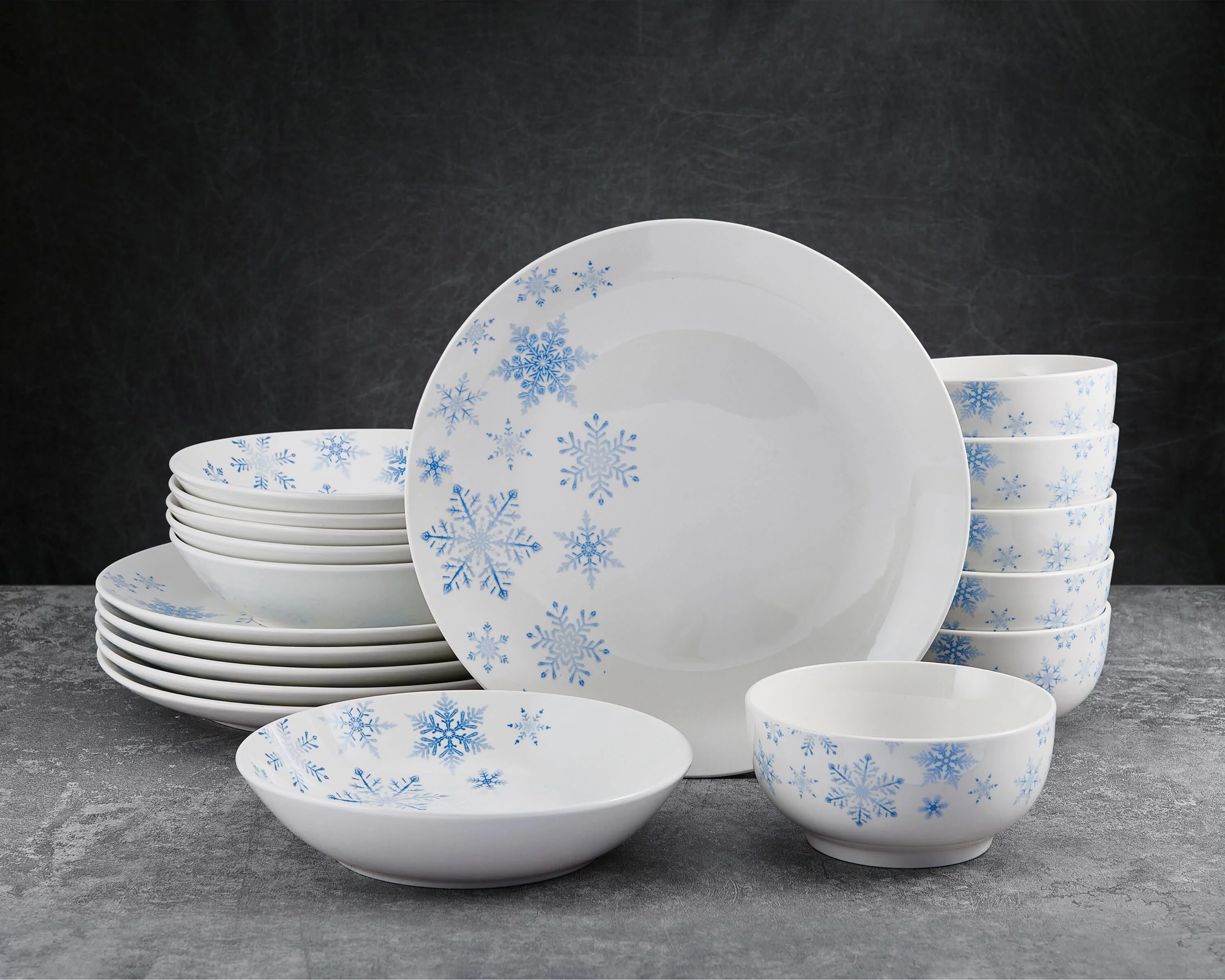 Studio Nova 18-Piece Winter Snowflakes Porcelain Dinnerware Set