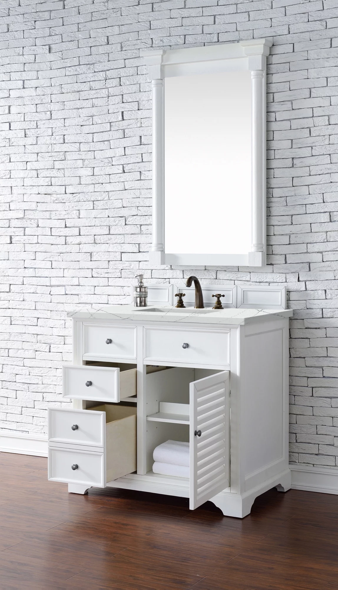 James Martin Vanities 238-104-V36-3Enc Savannah 36