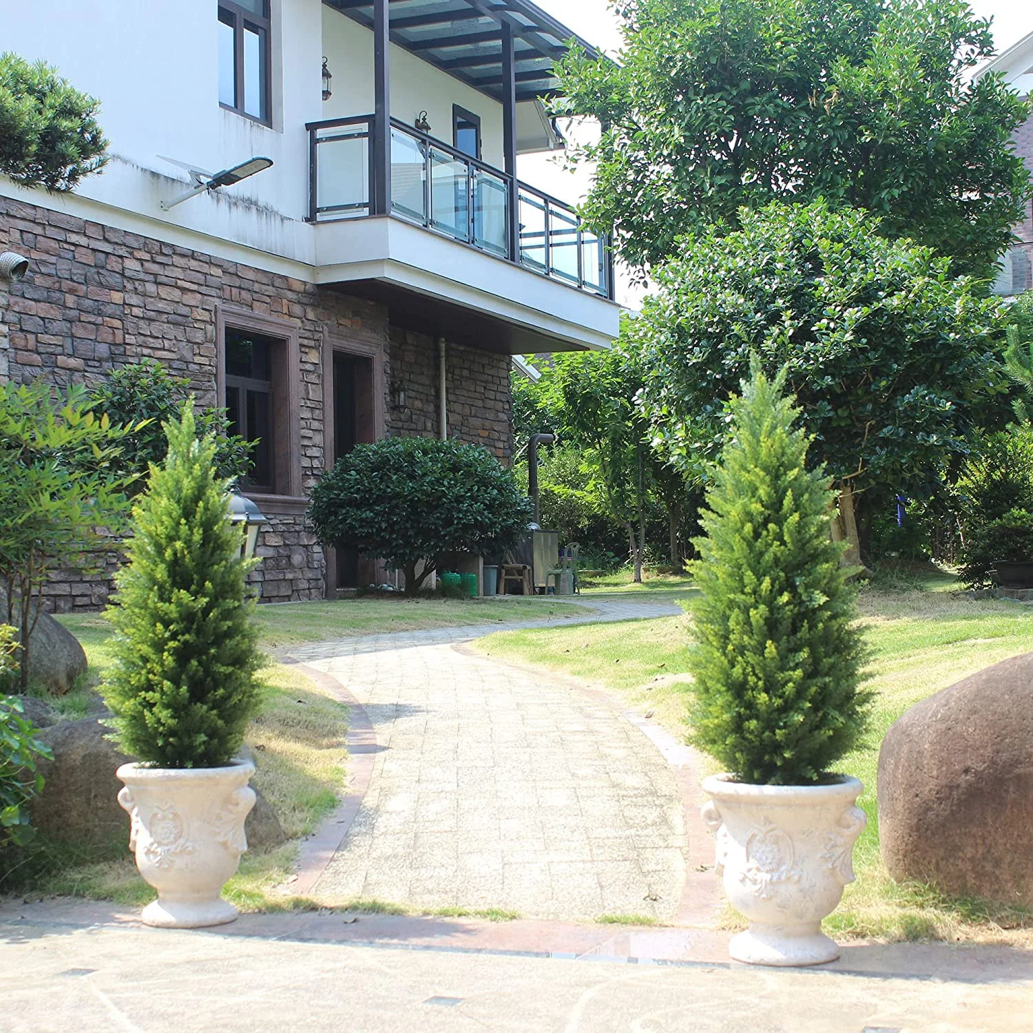 HYUN Two 3ft Artificial Topiary Trees UV Resistant Bushes Potted Plants Artificial Cedar Tree Artificial Shrubs Tree for Indoor Outdoor