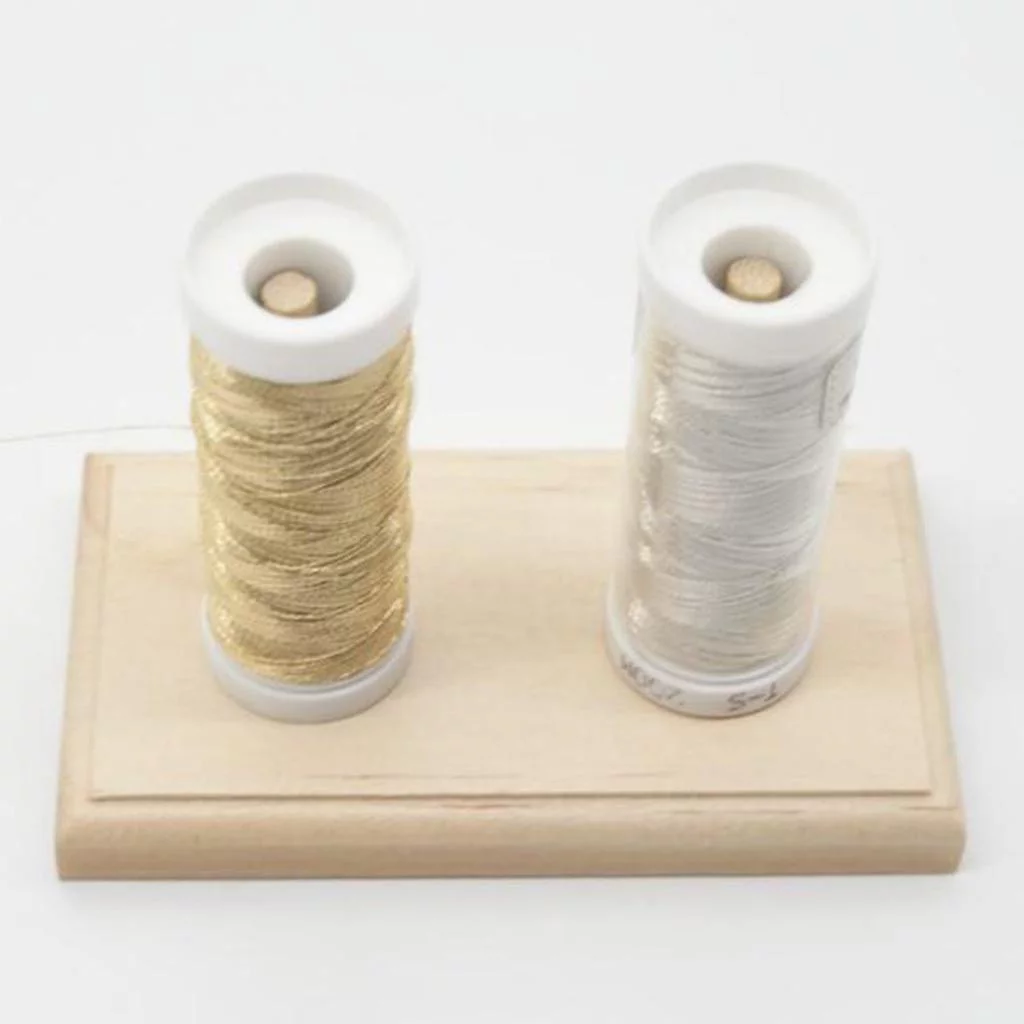 Wooden Yarn & Thread Holder 9x5x5cm