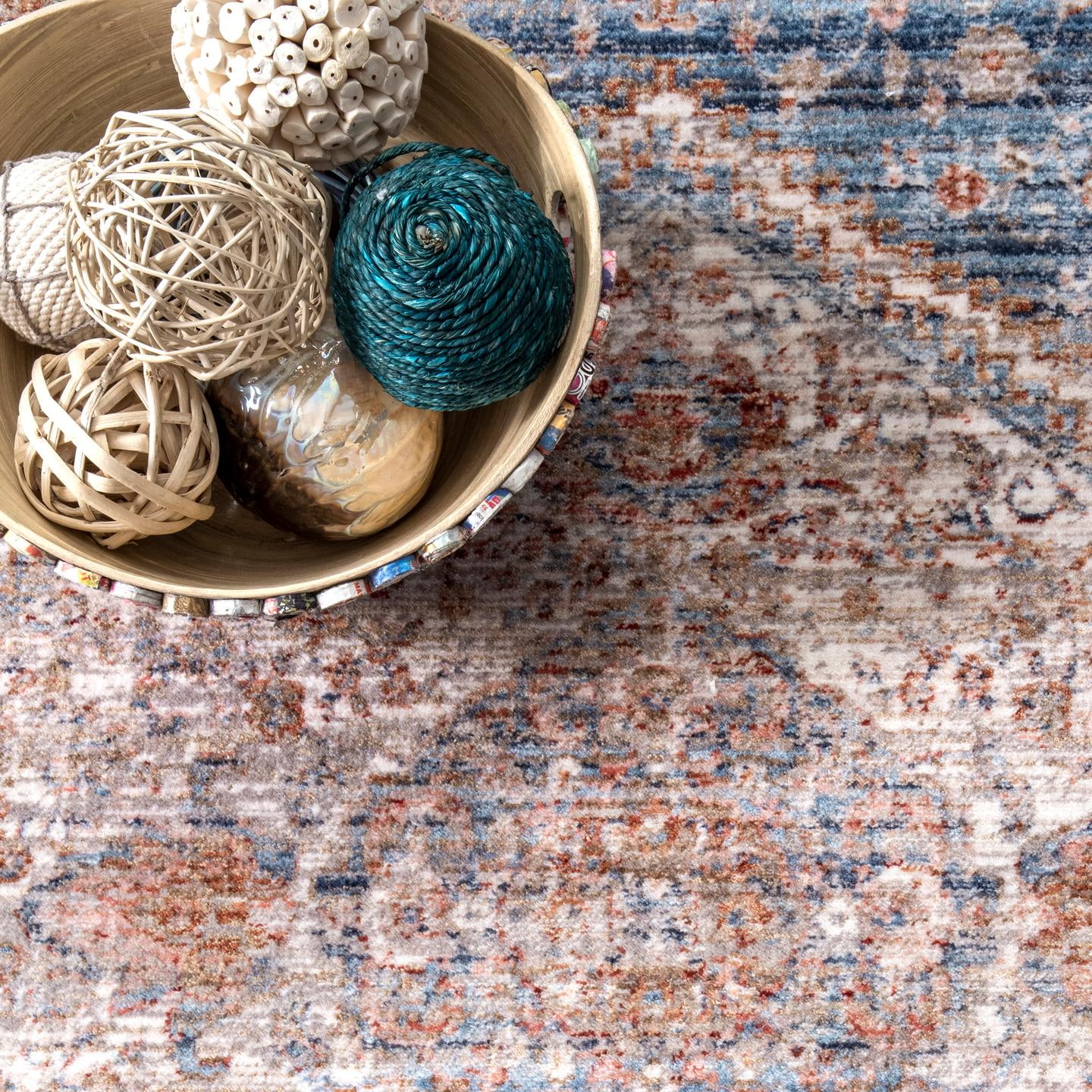 nuLOOM Zest Enchanted Emblem Area Rug, 8' 10