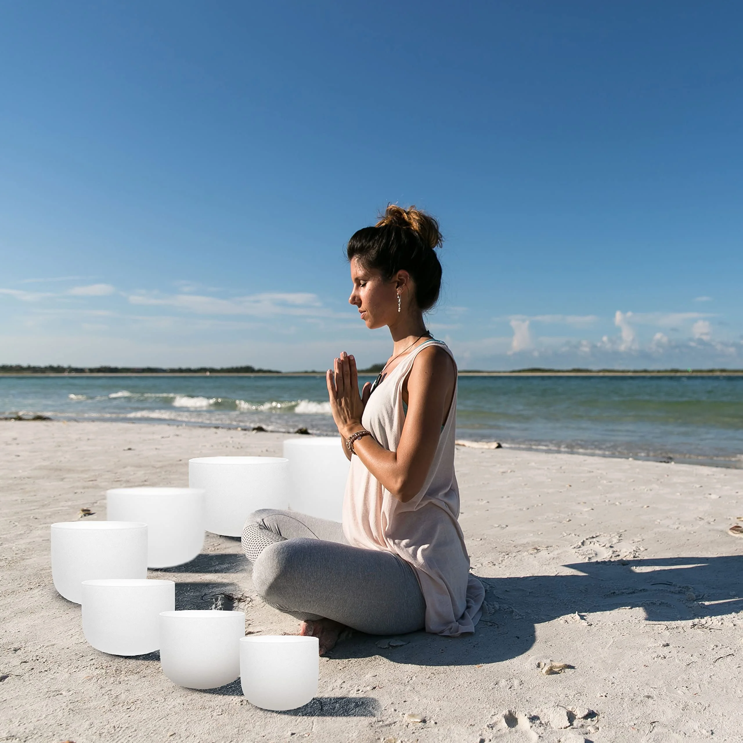 TOPFUND 432Hz Chakra Set of 7 Crystal Singing Bowls 7-12 inch with Heavy duty carrying cases and Suede Sticks