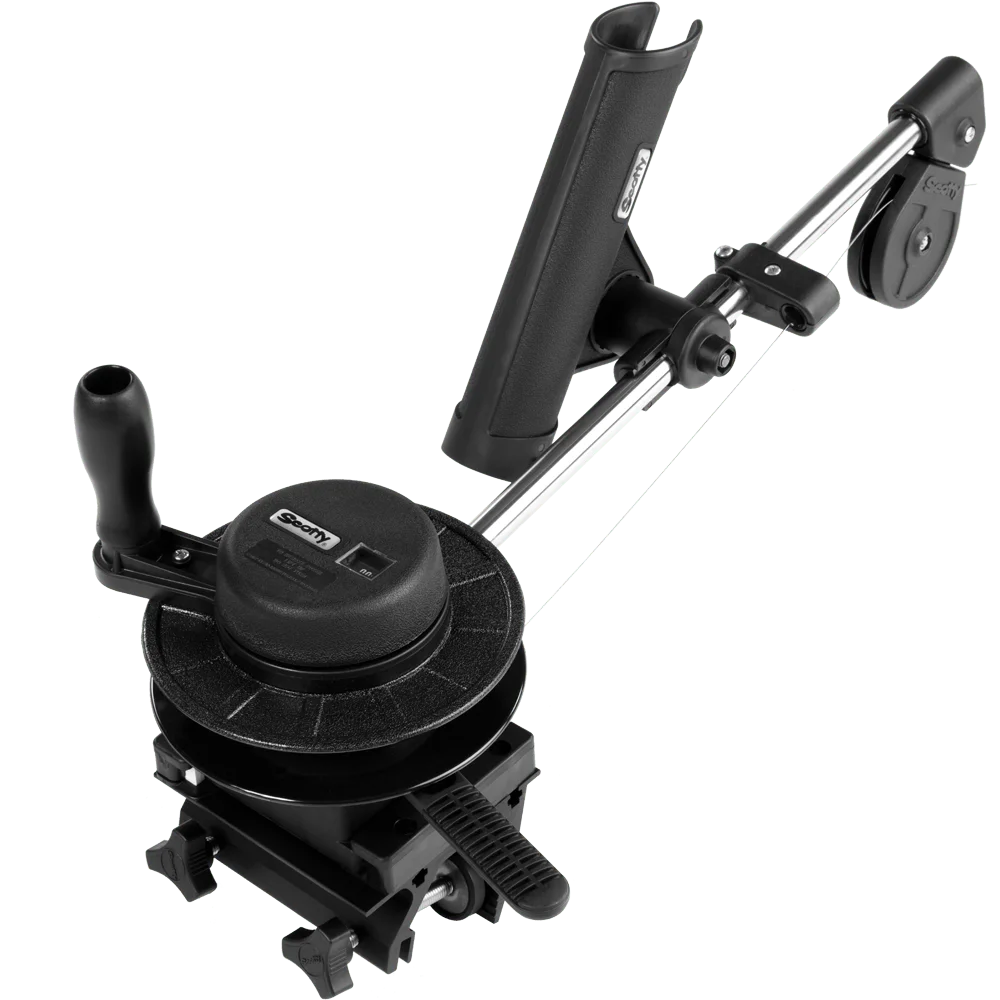 Scotty #1050MP Depthmaster Manual Downrigger, Display Packed w/ Rod Holder & Clamp Mount,Black