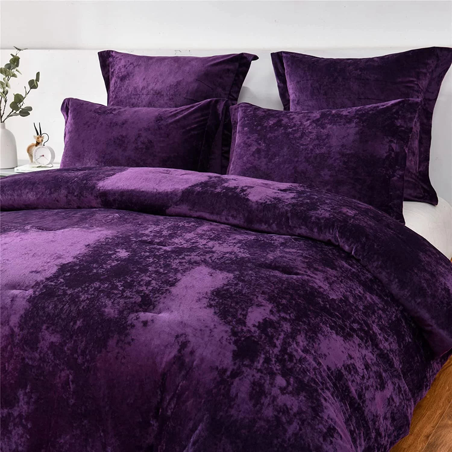 OUWI Distressed Velvet Comforter Set, Distressed Velvet Face and Brushed Solid Microfiber Reverse, with Light Weight Soft Poly Fill, 5 Pieces Purple, King