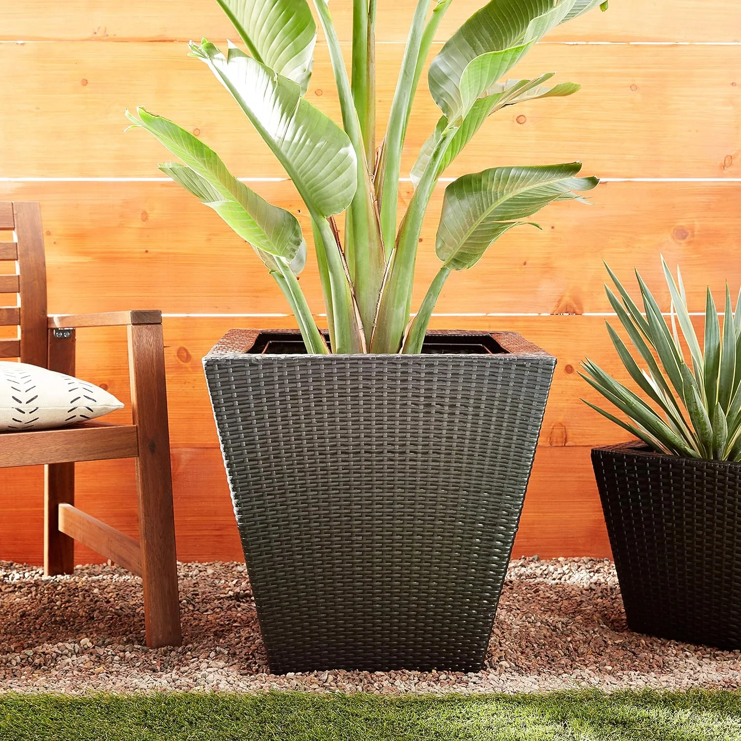 78379 22-Inch Square Resin Wicker Planter, Black